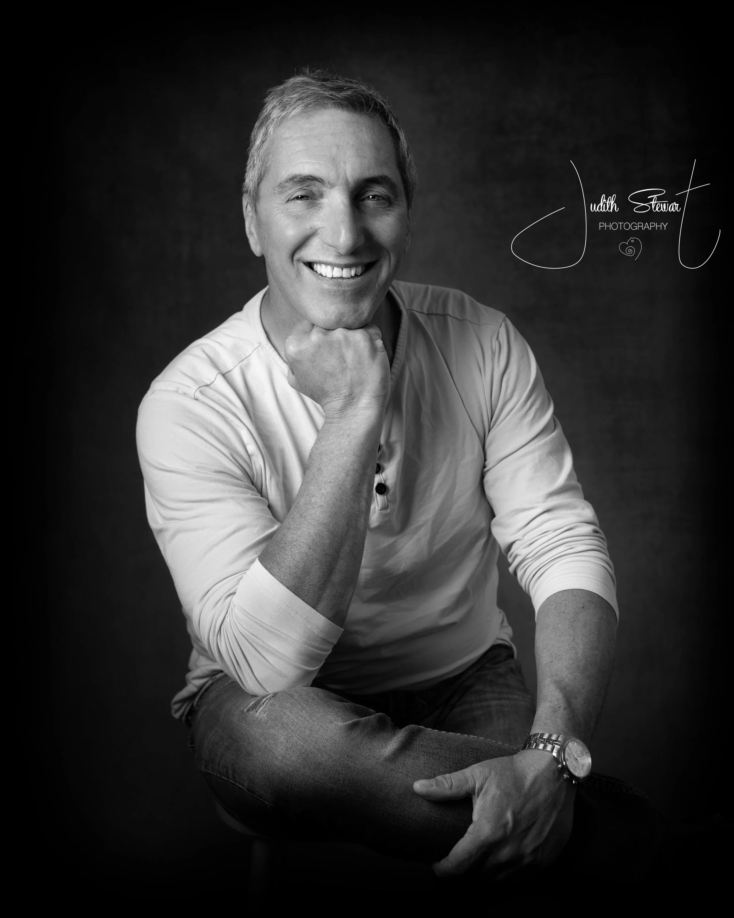 20190716_Michael Lowndes PRO_8274bw em.jpg