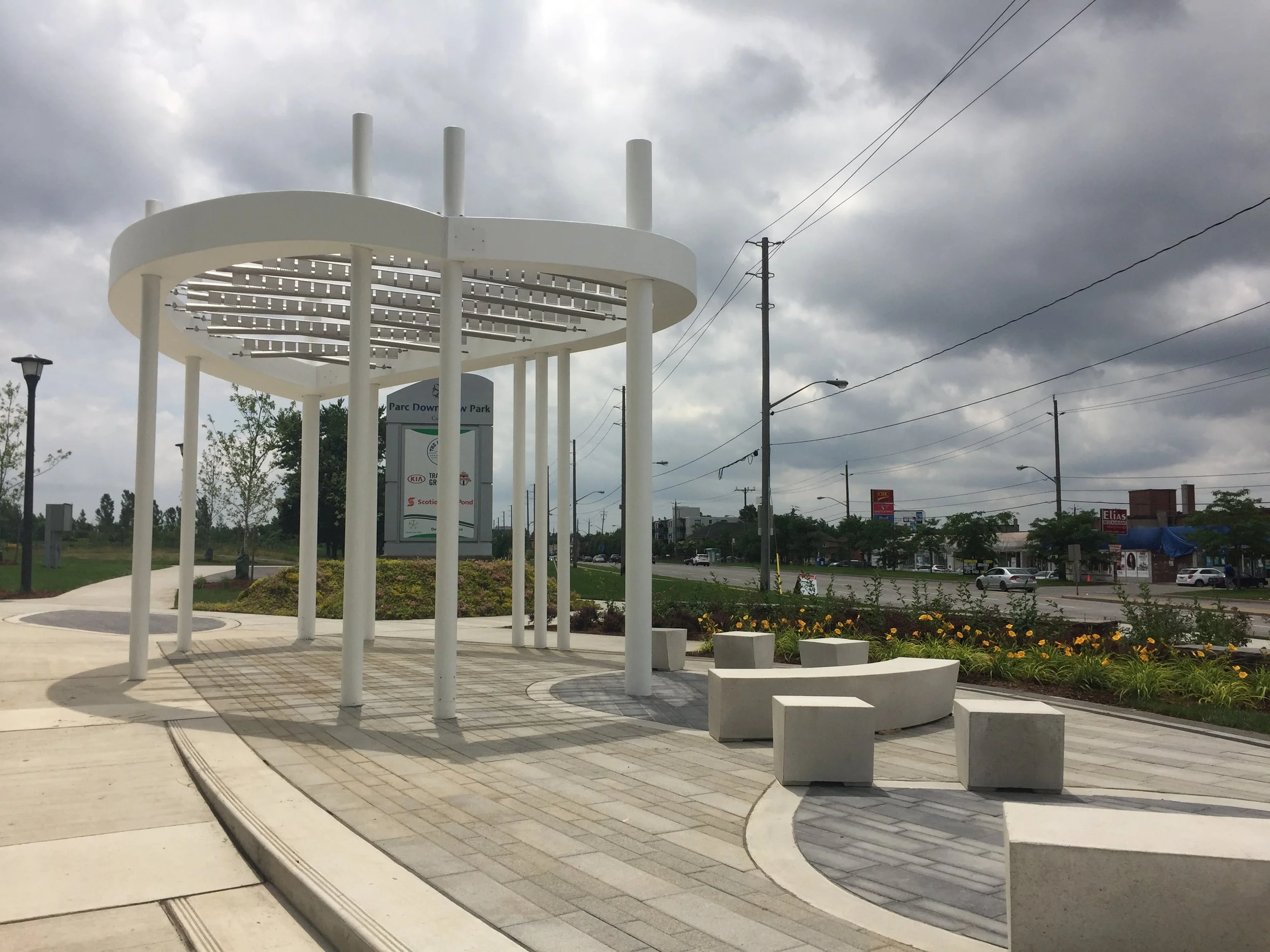  Image courtesy of StudioTLA/Terraplan Landscape Architects. 