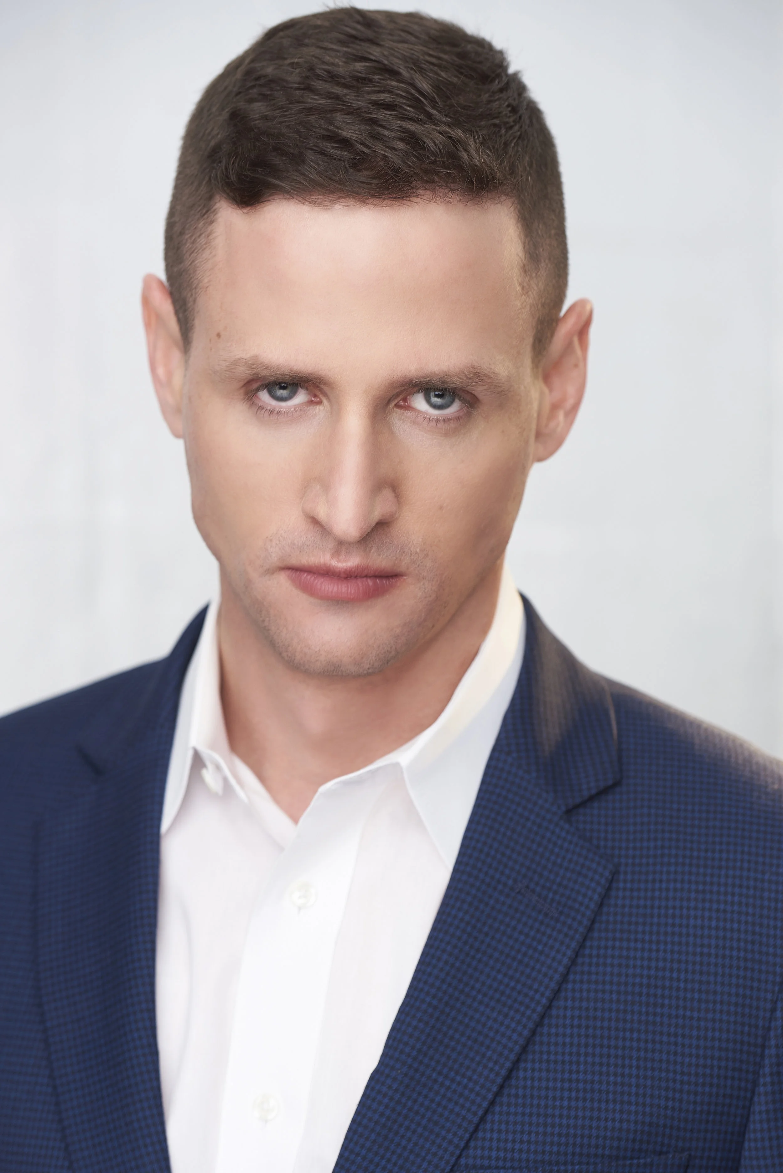JamesBurlesonHeadshot6_Jan2018.jpg