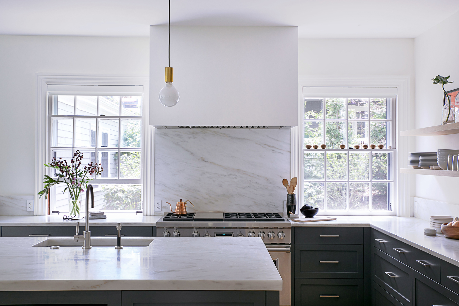 Lawson-Brookline-Katz-Kitchen-kitchen-island_WEB.jpg