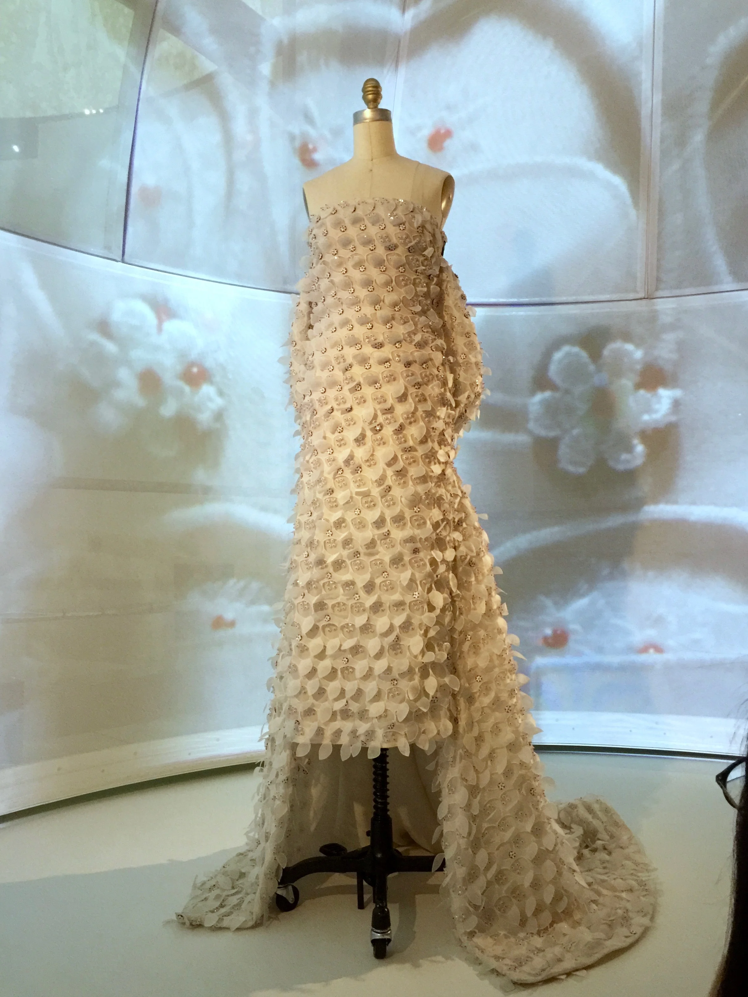 HOUSE OF DIOR, Raf SimonsDRESS, Spring/Summer 2014, haute couture"In the haute couture you can take the lightest weight transparent silk and the atelier will bring the shape up.  They don't do it technically; they do it with their hands." - Raf…