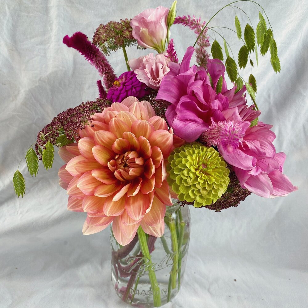 Micro Flower Bouquet :: a Unique Floral Gift Idea, Delivery