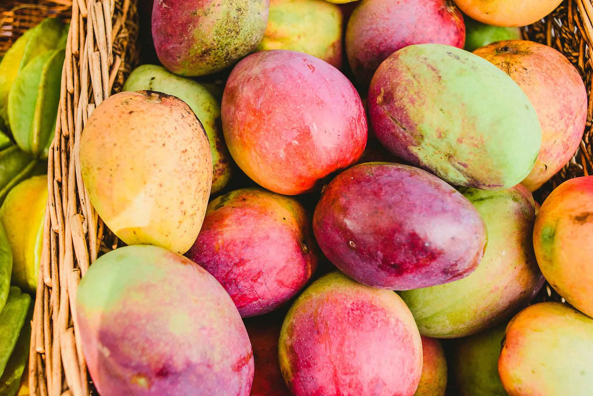 Keauhou-Farmers-Market-Kona-03.jpg