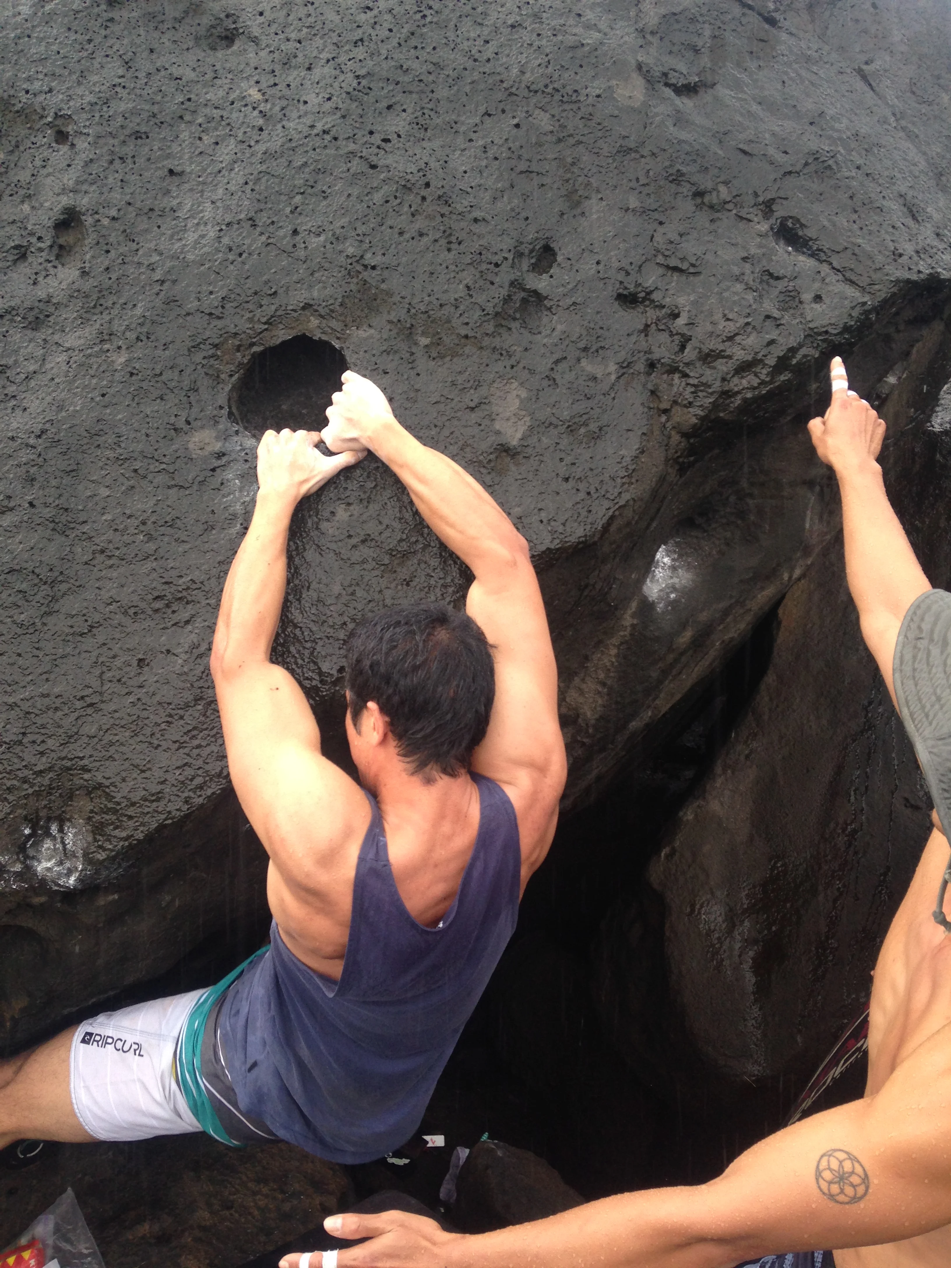 bouldering hawaii sacred mai tai kenny