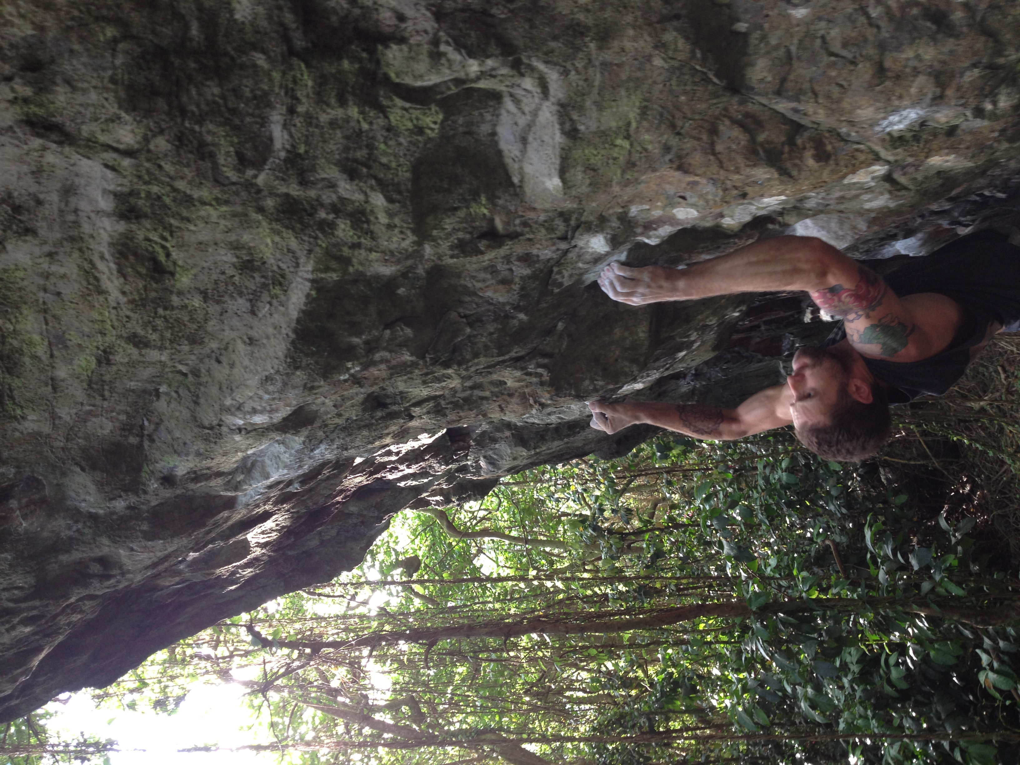 bouldering hawaii olomana paradise boulders justin