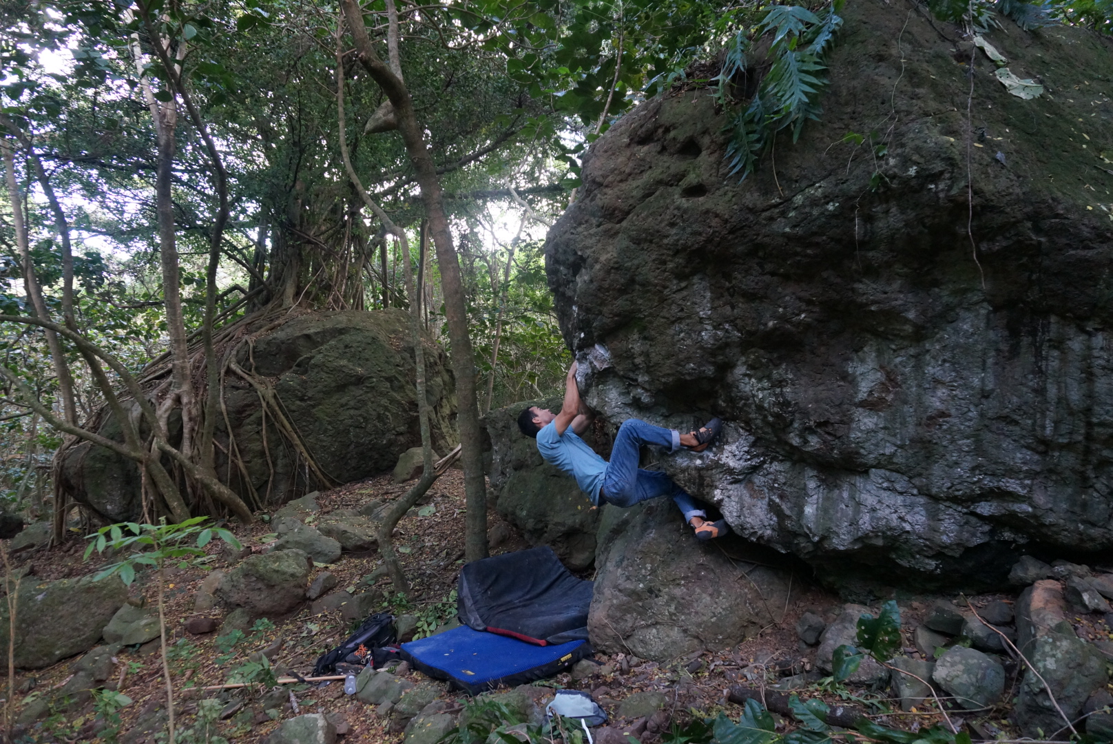 Nick on an unnamed V2 at Kimo's. PC: Matt Lutey