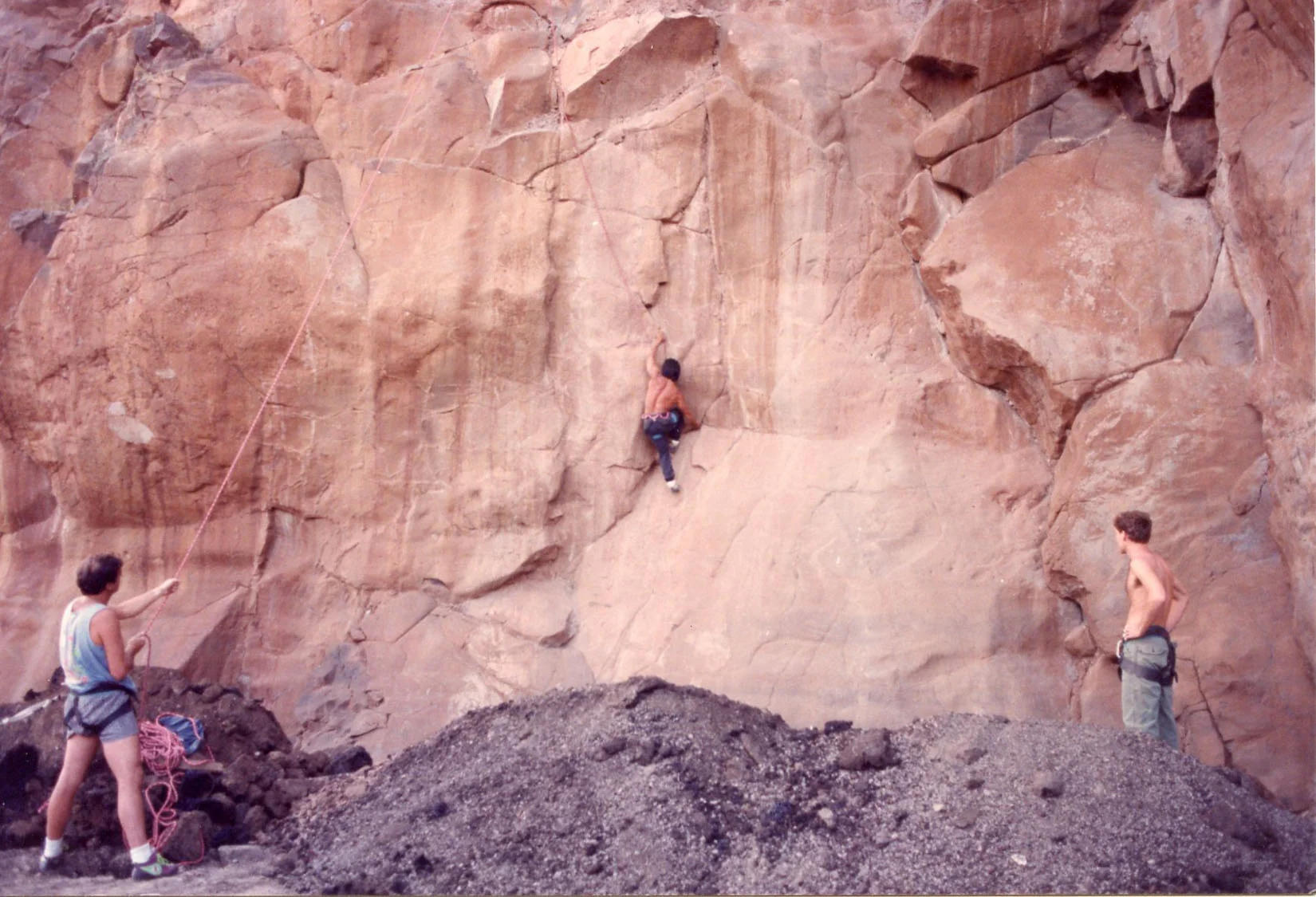 "The Makakilo Wall was nice clean rock with lots of pumpy problems on it and was a great top-roping spot until they booted us out to build a water park." The Makakilo Wall is no longer climbable as the water park sits on top of it. 