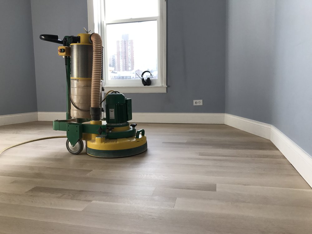 Hardwood Floor Refinishing, Hardwood Floor Cleaning Services Chicago Area