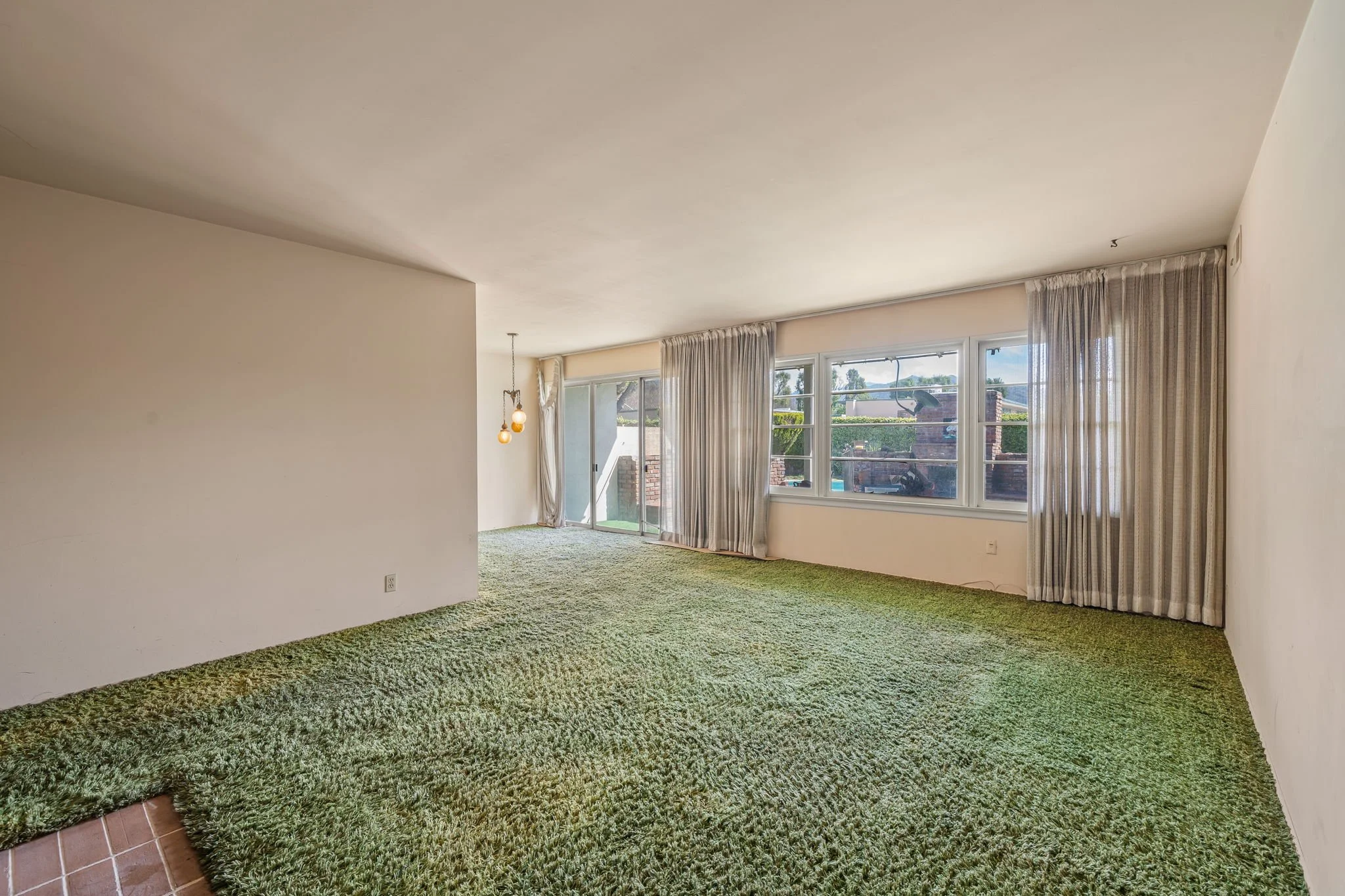 7-web-or-mls-336 Trayer Ave_MEDIA360VR-7.jpg