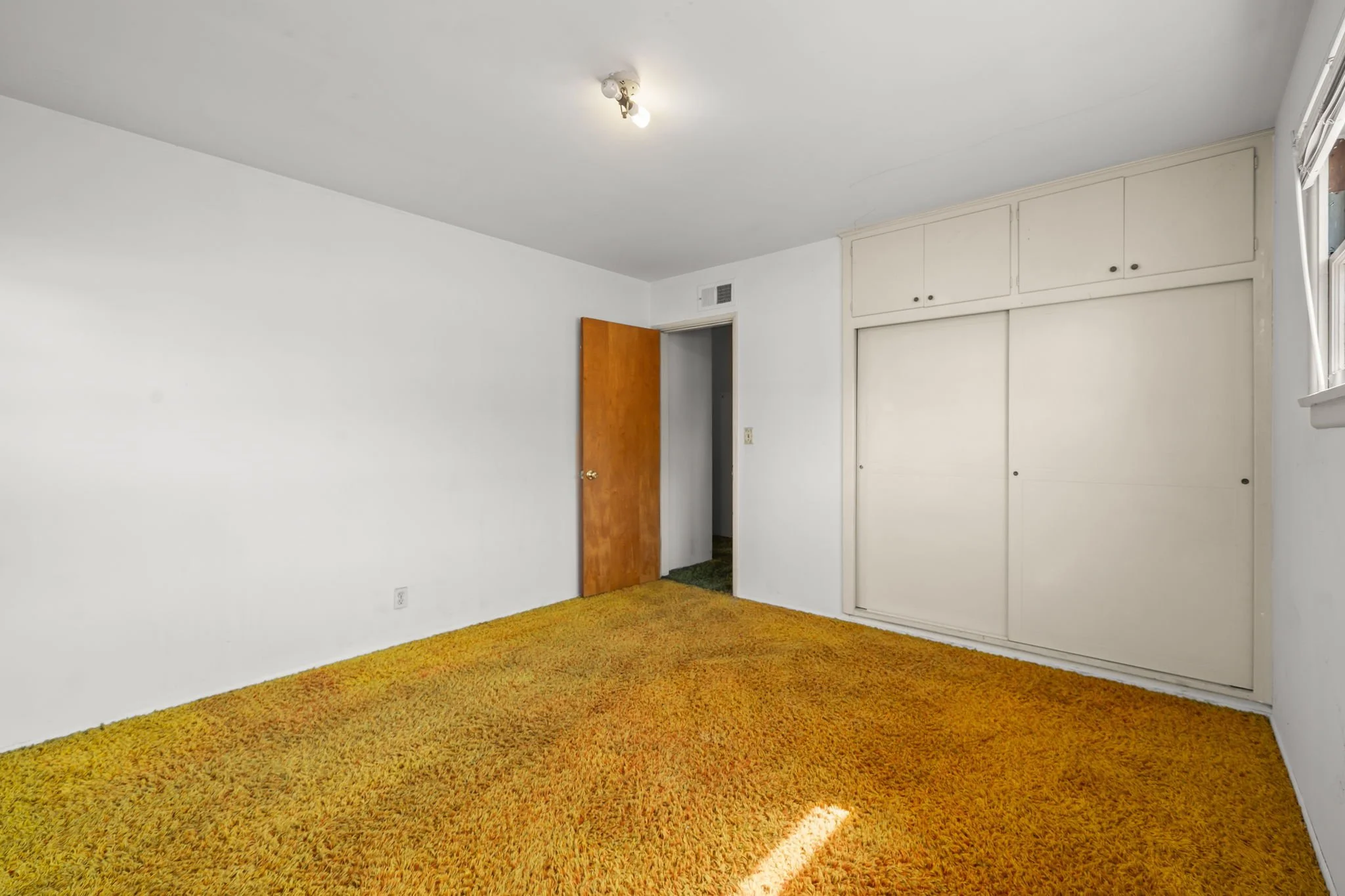 24-web-or-mls-336 Trayer Ave_MEDIA360VR-24.jpg