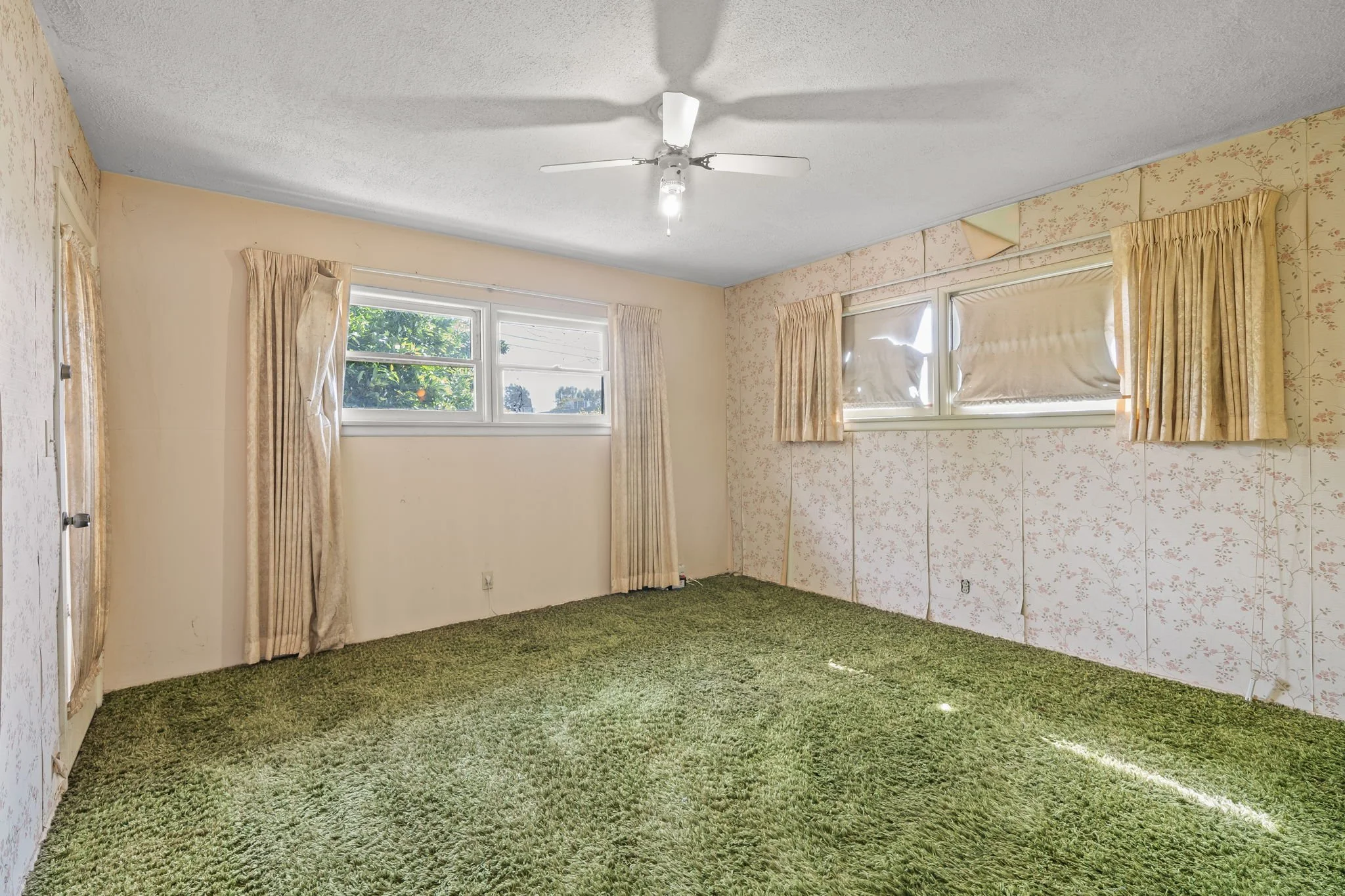 28-web-or-mls-336 Trayer Ave_MEDIA360VR-28.jpg