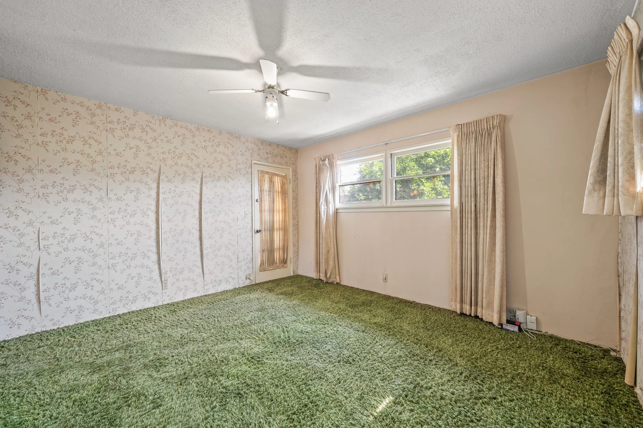 31-web-or-mls-336 Trayer Ave_MEDIA360VR-31.jpg