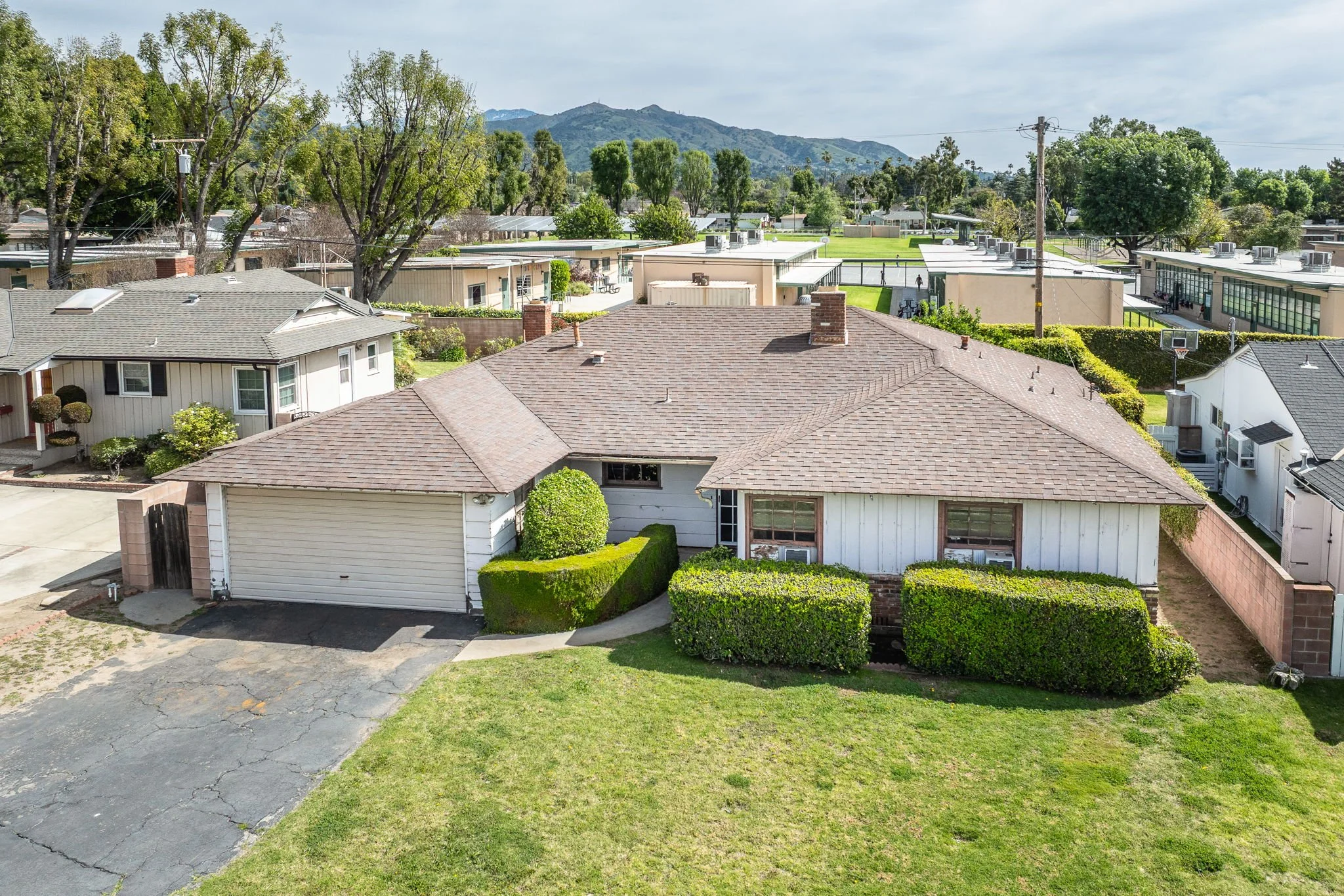 41-web-or-mls-336 Trayer Ave_Aerial_MEDIA360VR_-3.jpg