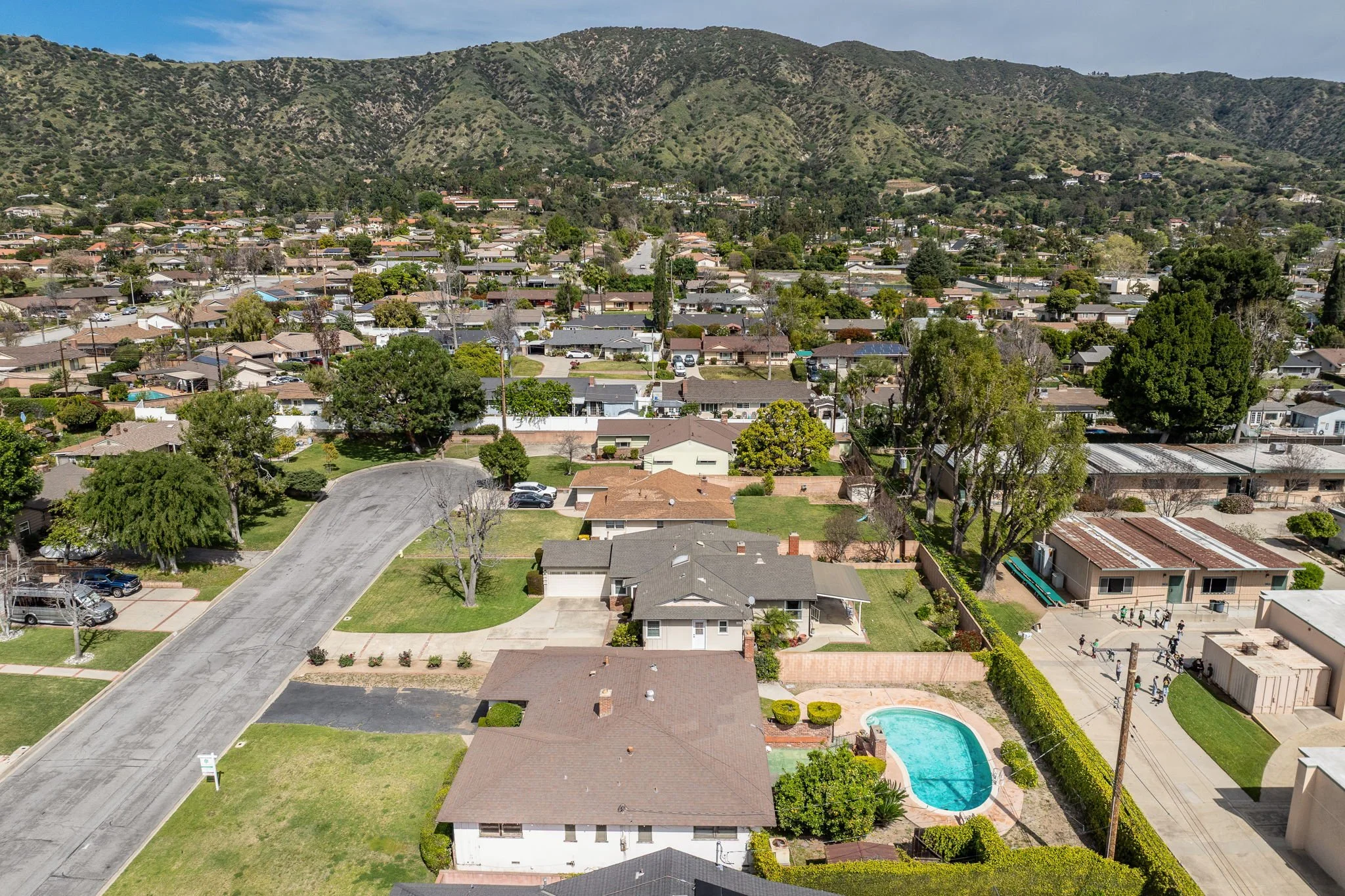 50-web-or-mls-336 Trayer Ave_Aerial_MEDIA360VR_-12.jpg