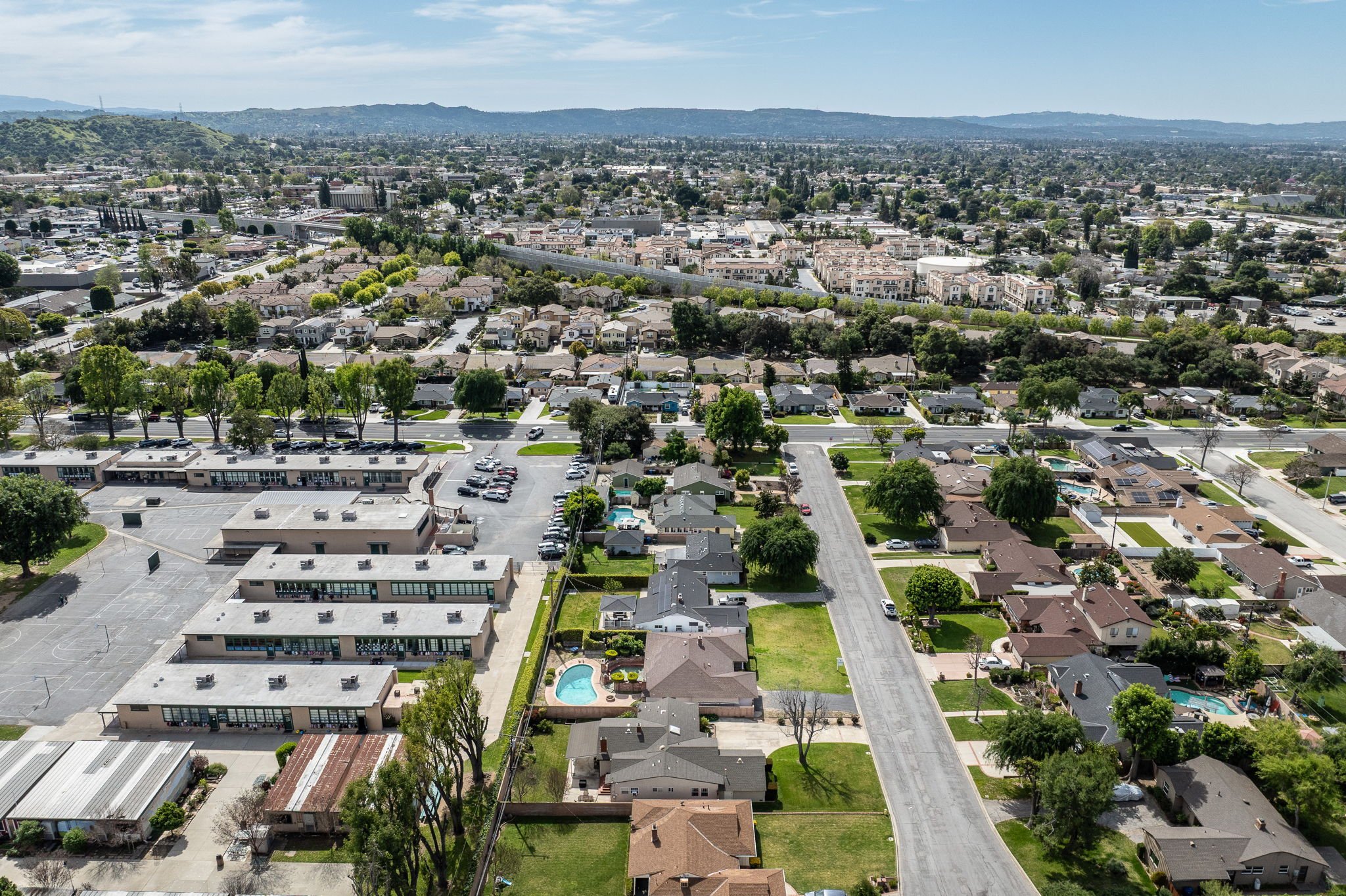53-web-or-mls-336 Trayer Ave_Aerial_MEDIA360VR_-15.jpg