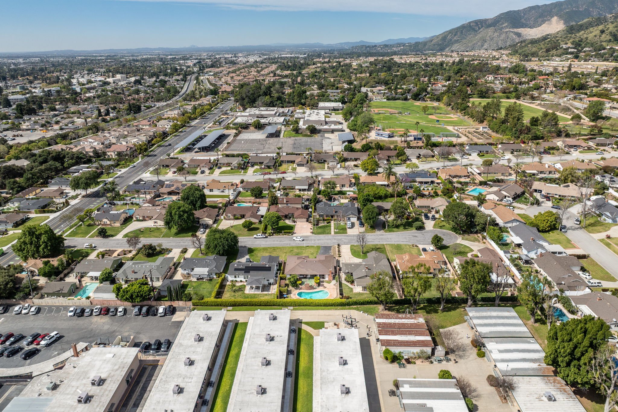 55-web-or-mls-336 Trayer Ave_Aerial_MEDIA360VR_-17.jpg
