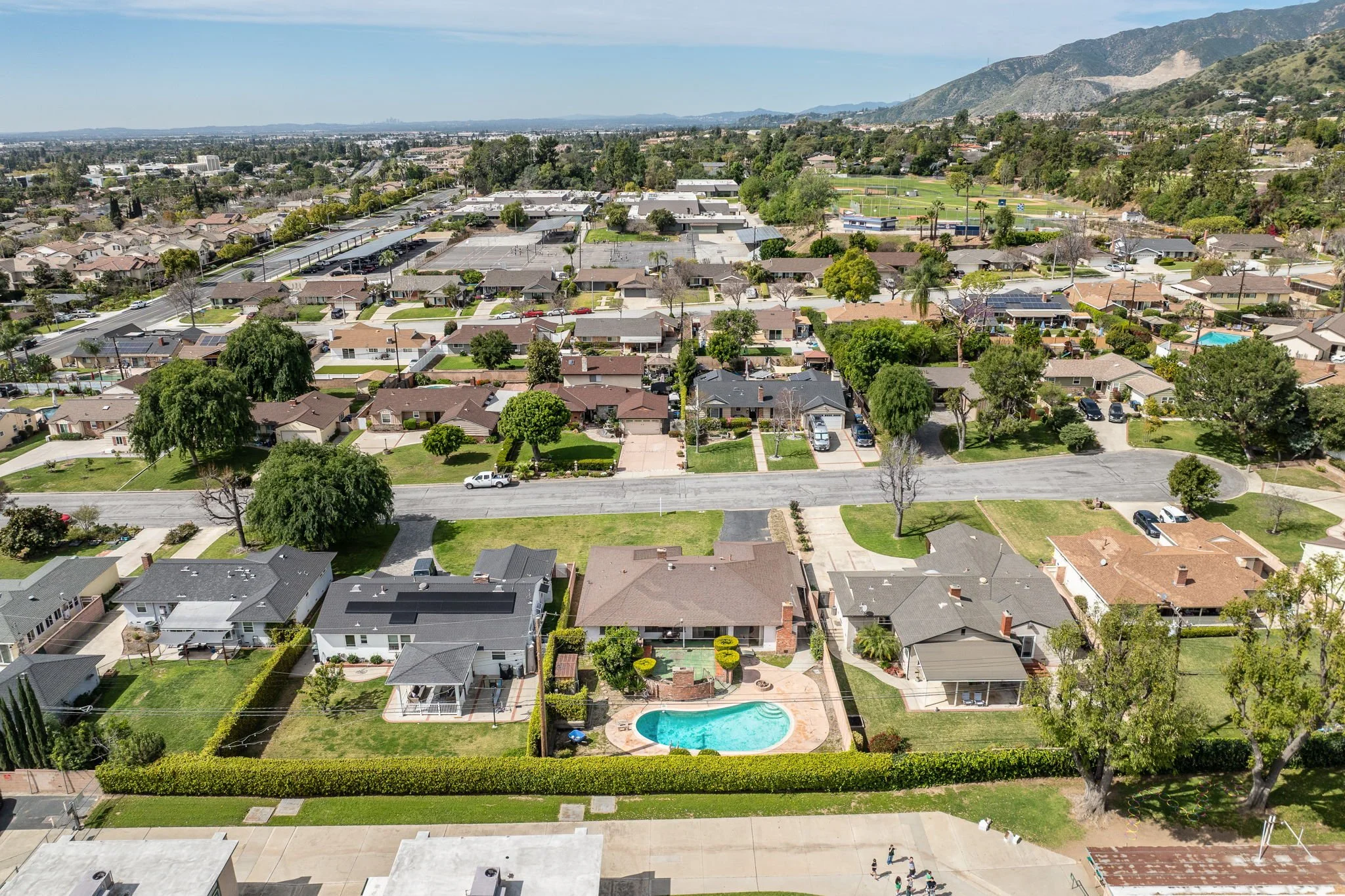 58-web-or-mls-336 Trayer Ave_Aerial_MEDIA360VR_-20.jpg