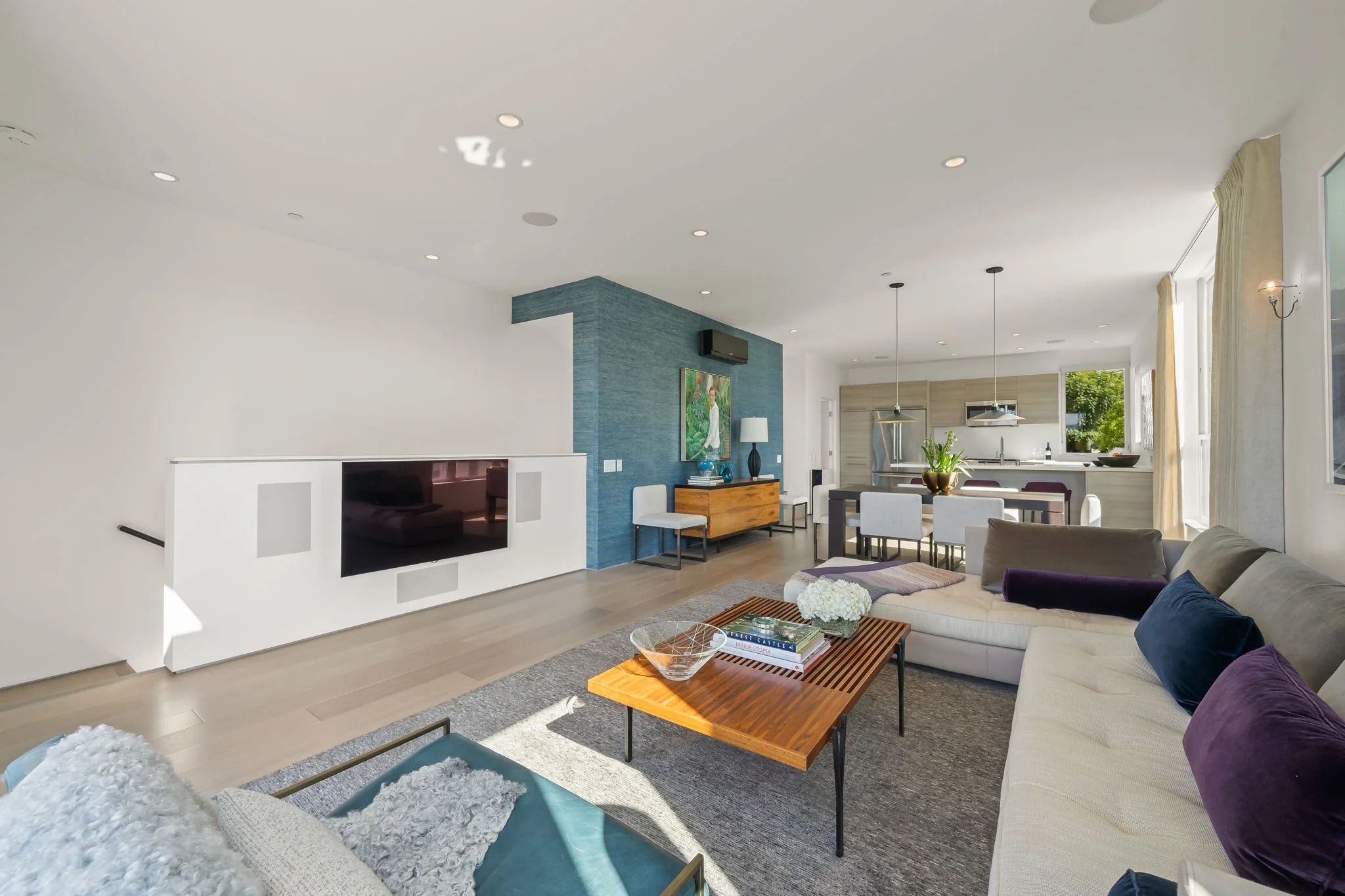 6-web-or-mls-923 1-2 Hyperion Ave_MEDIA360VR-6.jpg