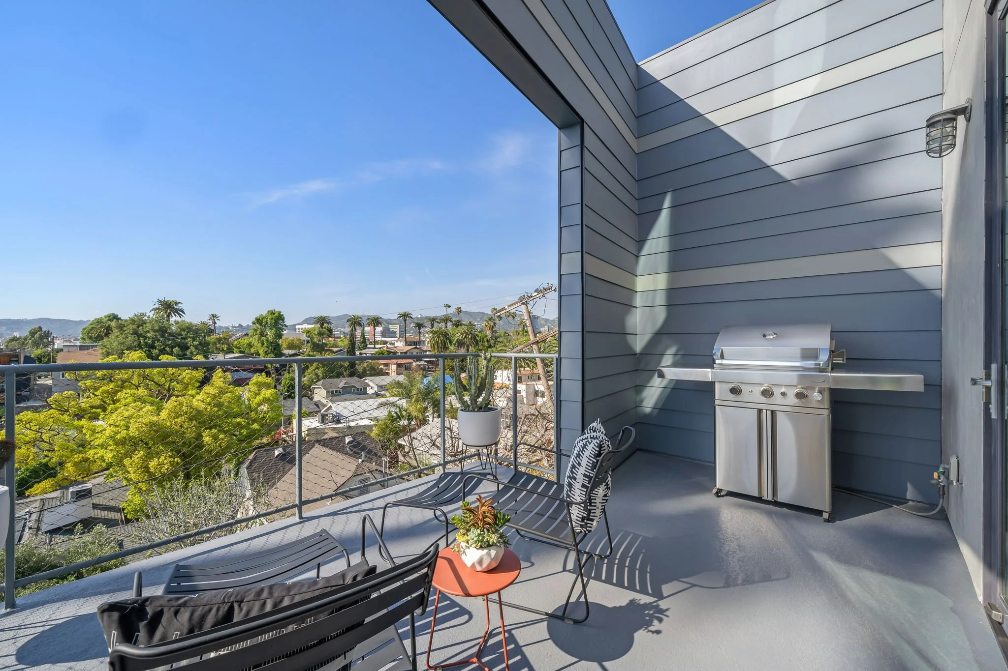 9-web-or-mls-923 1-2 Hyperion Ave_MEDIA360VR-9.jpg