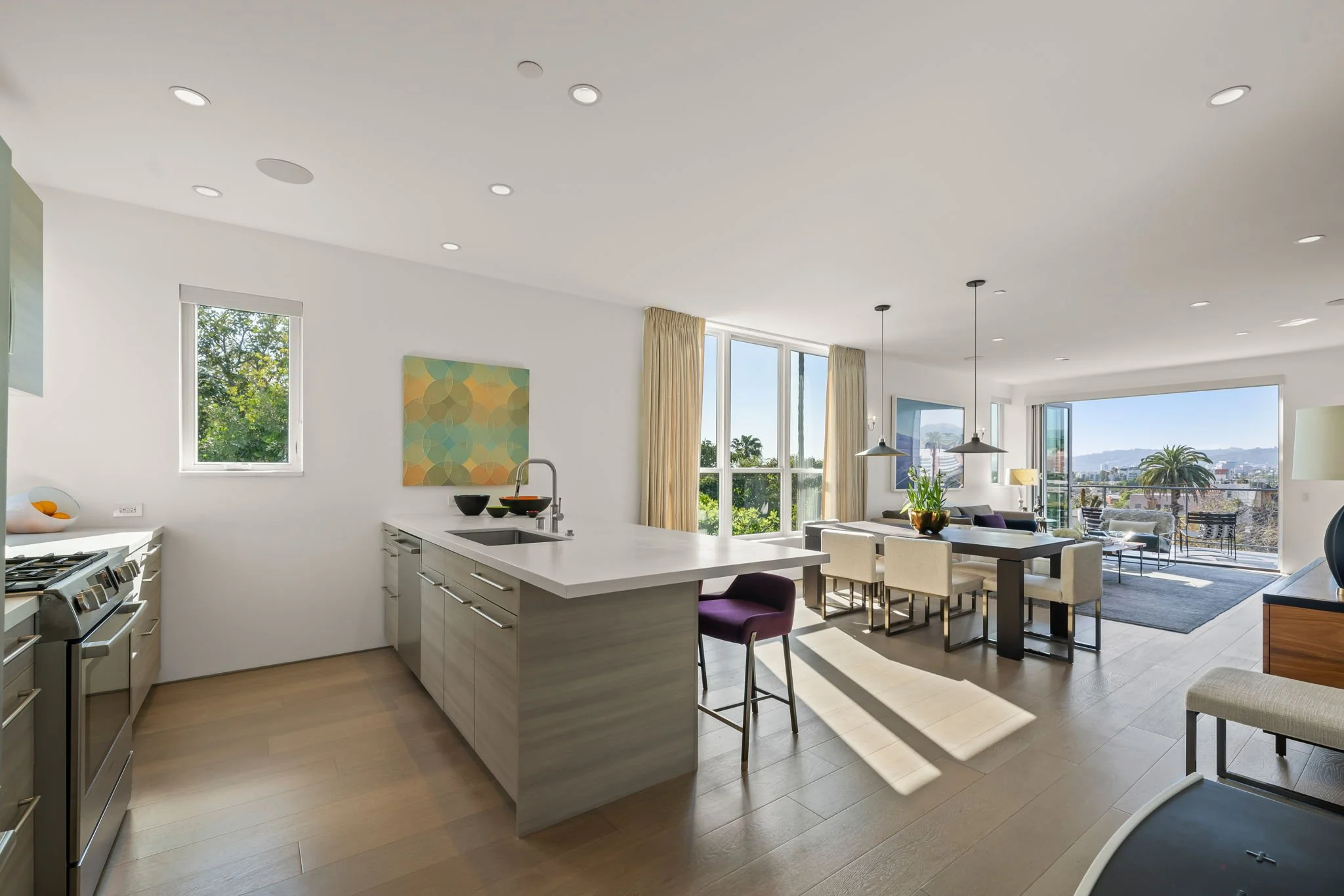 16-web-or-mls-923 1-2 Hyperion Ave_MEDIA360VR-16.jpg