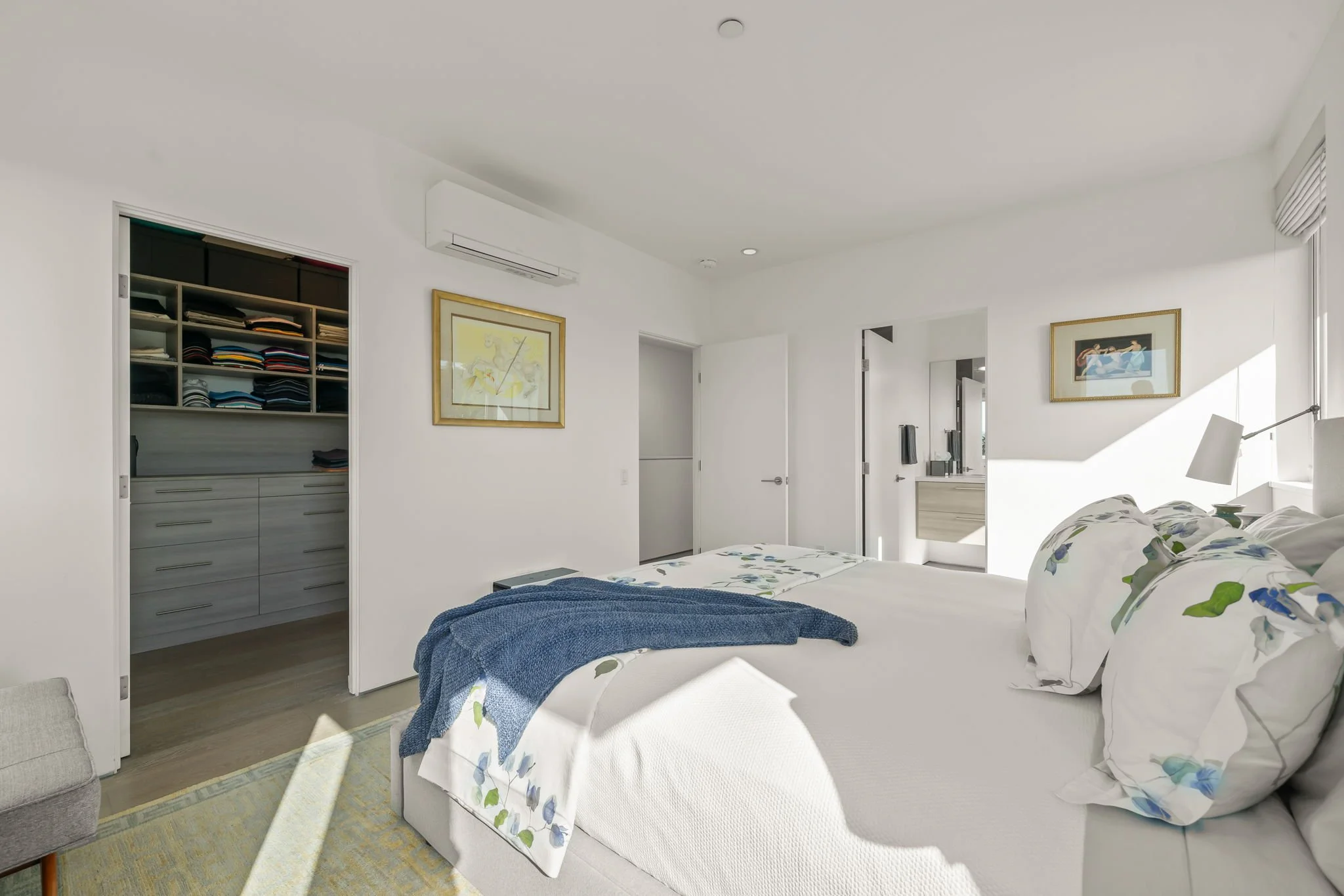 23-web-or-mls-923 1-2 Hyperion Ave_MEDIA360VR-22.jpg