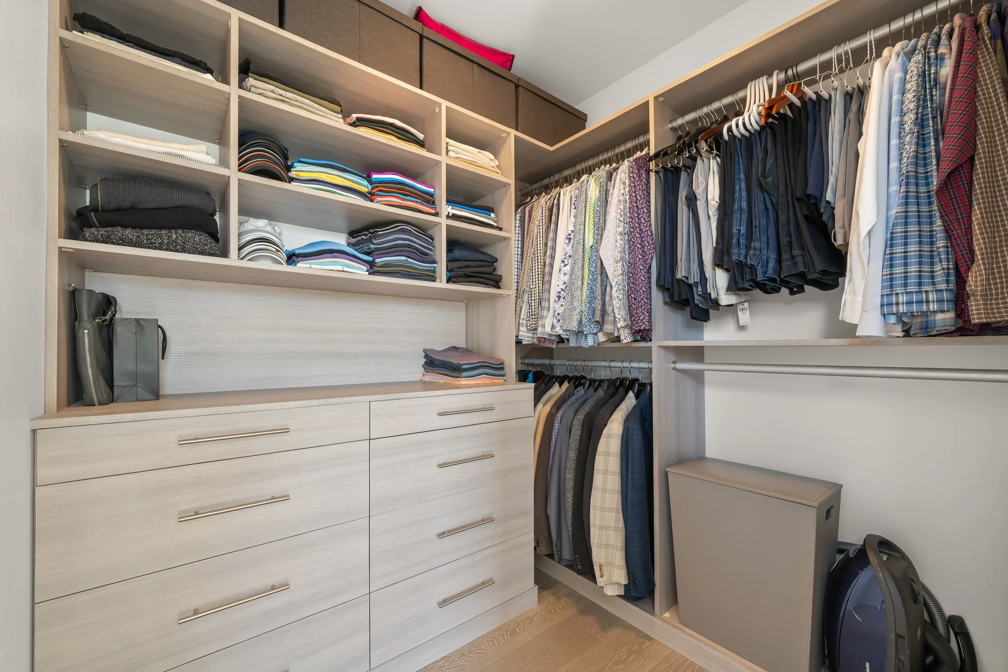 26-web-or-mls-923 1-2 Hyperion Ave_MEDIA360VR-25.jpg