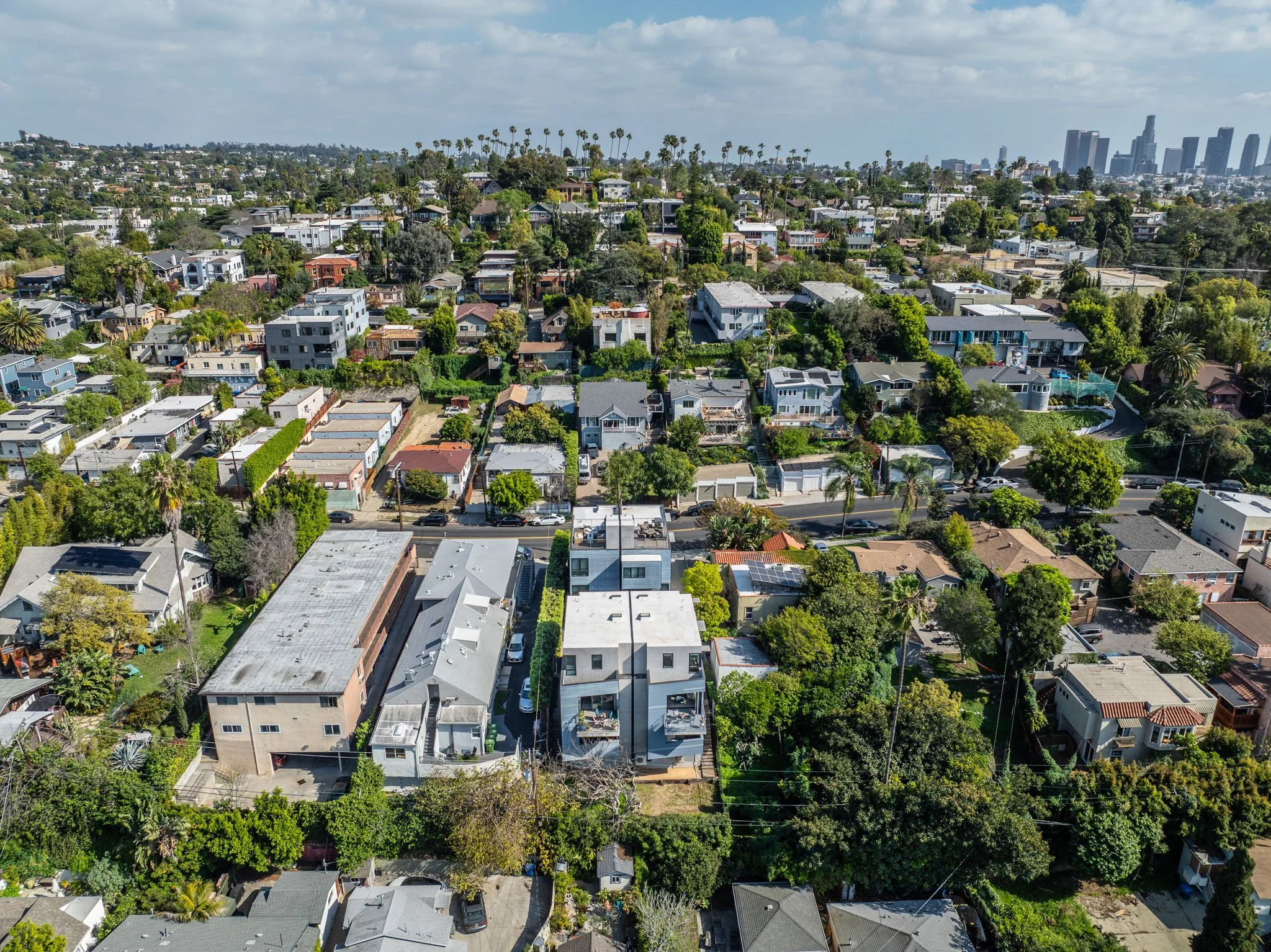 44-web-or-mls-923 1-2 Hyperion Ave_aerial_MEDIA360VR-5.jpg