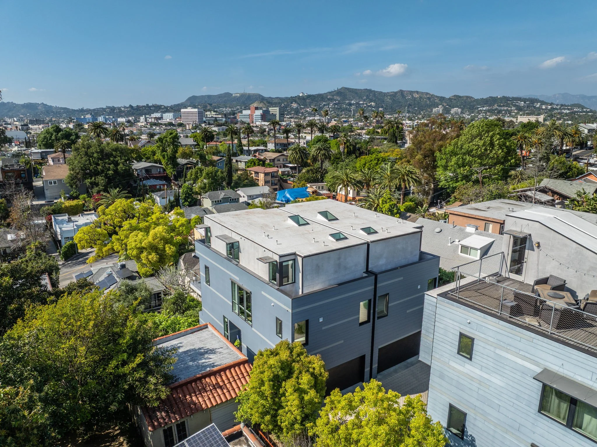 49-web-or-mls-923 1-2 Hyperion Ave_aerial_MEDIA360VR-10.jpg