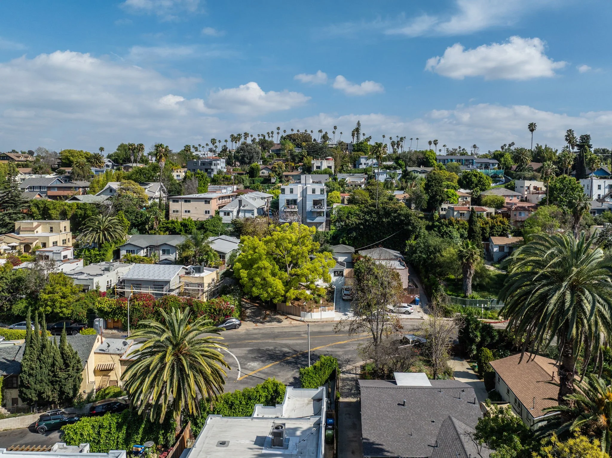 55-web-or-mls-923 1-2 Hyperion Ave_aerial_MEDIA360VR-16.jpg