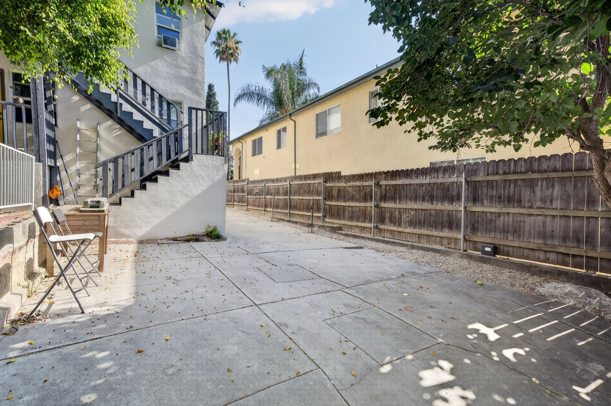 9-web-or-mls-2106 India St_MEDIA360VR-9.jpg