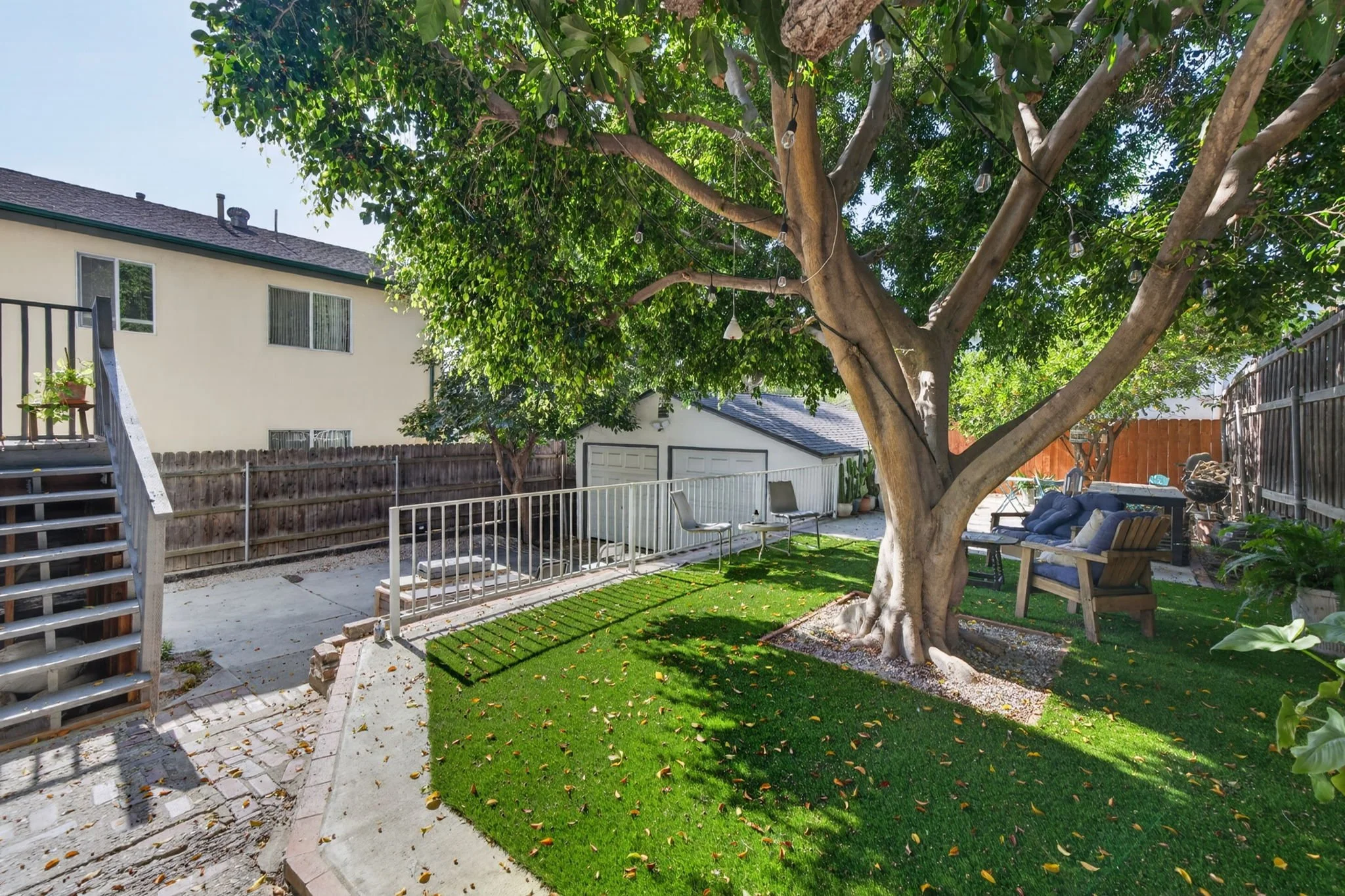 11-web-or-mls-2106 India St_MEDIA360VR-11.jpg