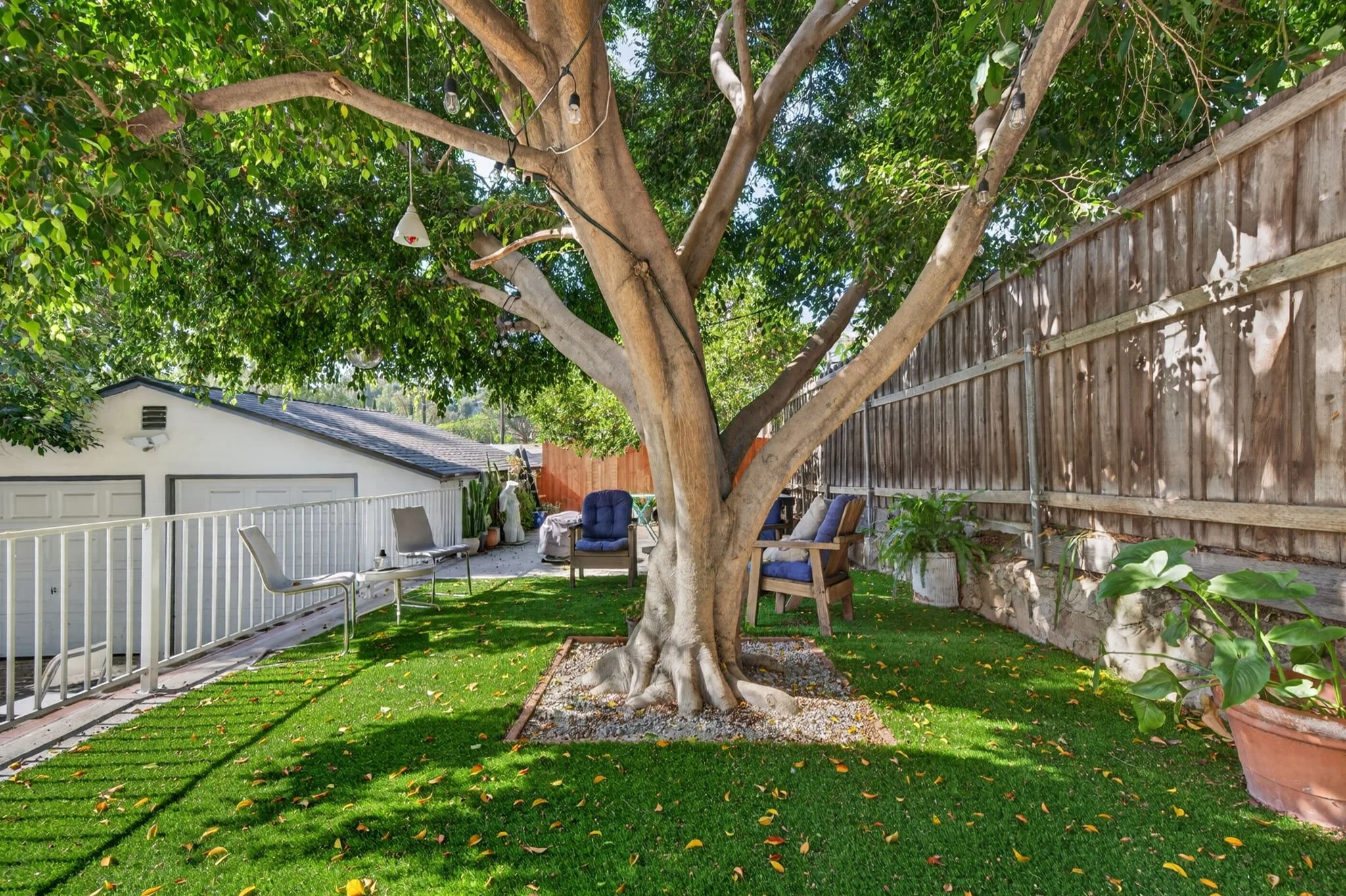 13-web-or-mls-2106 India St_MEDIA360VR-13.jpg