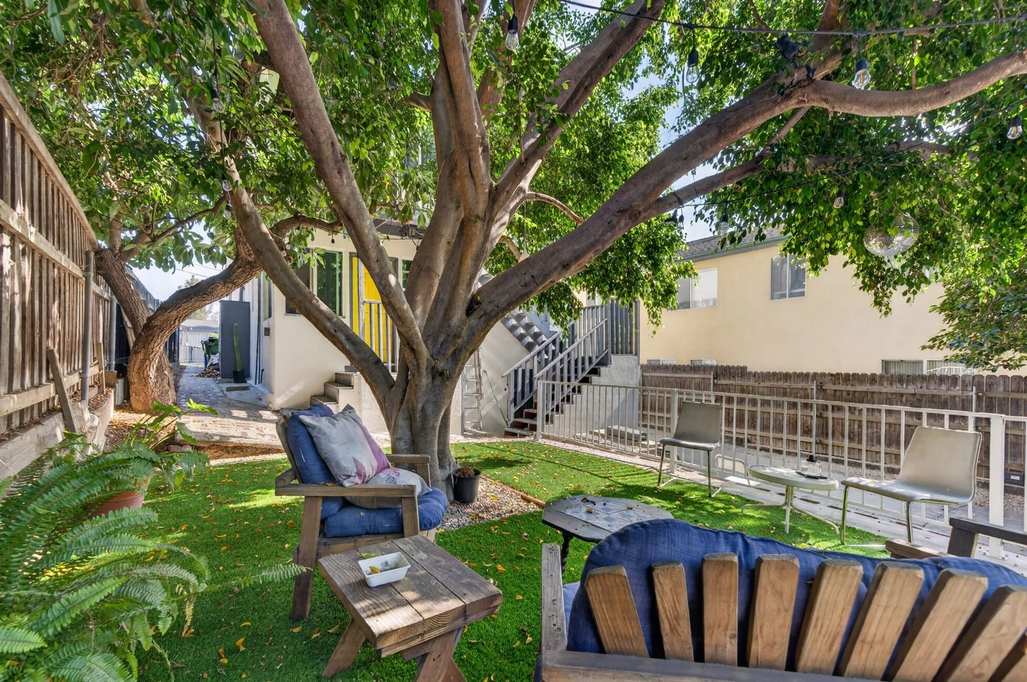 15-web-or-mls-2106 India St_MEDIA360VR-15.jpg