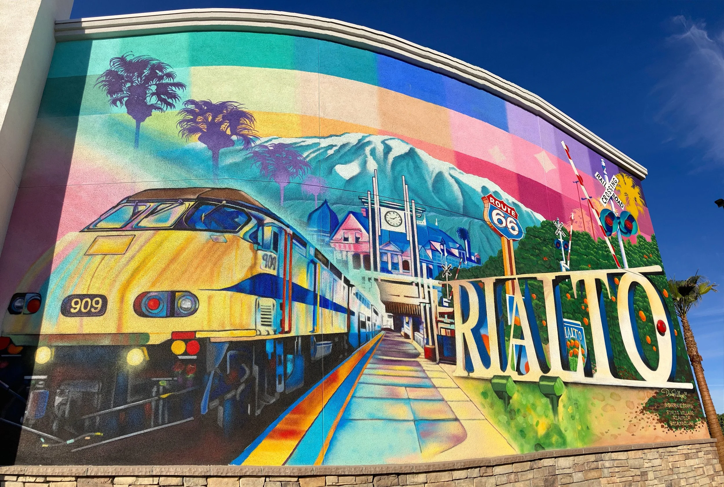 Rialto Village