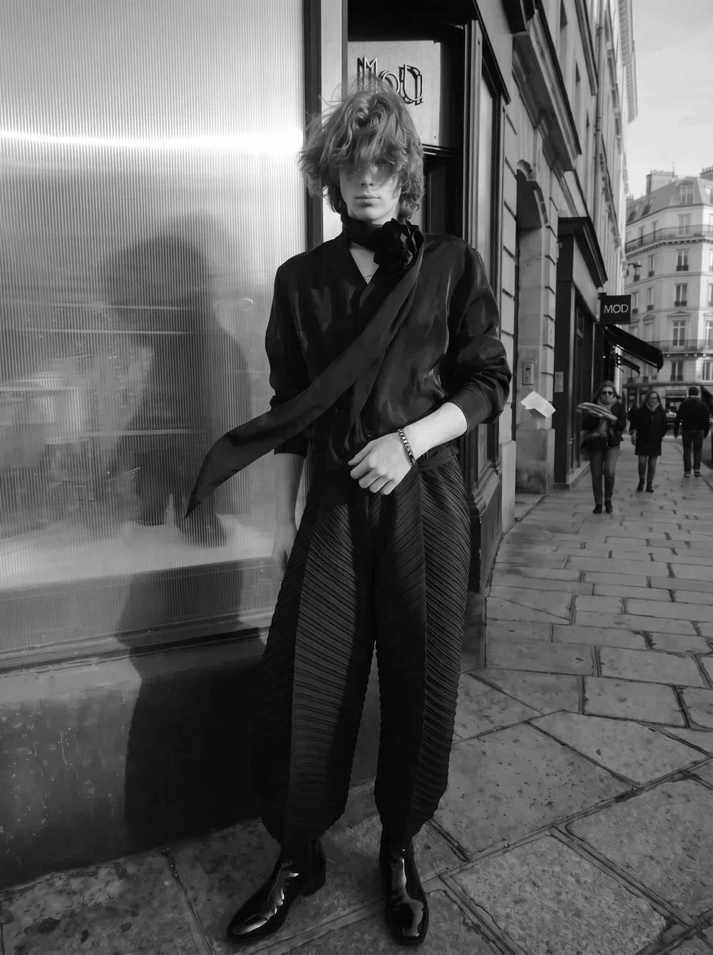PARIS+2.jpg.webp
