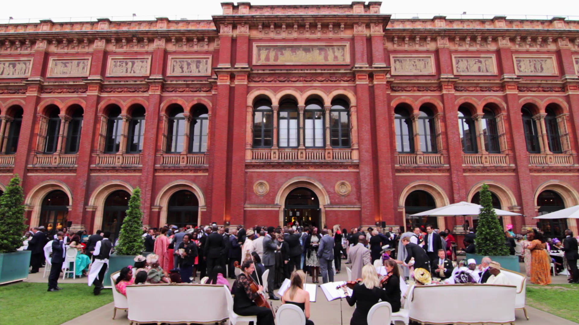 Wedding Videography - Victoria & Albert Museum London