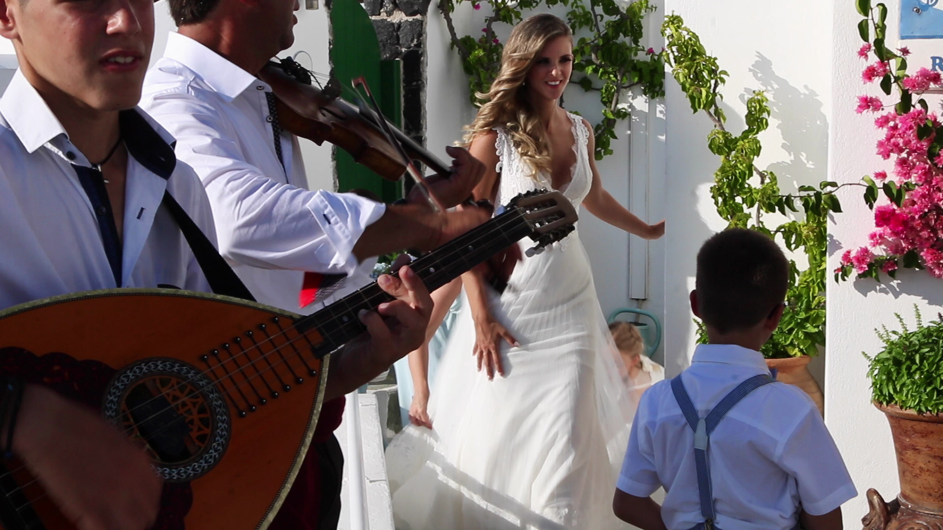 Wedding Videography Santorini - Greek Wedding Band
