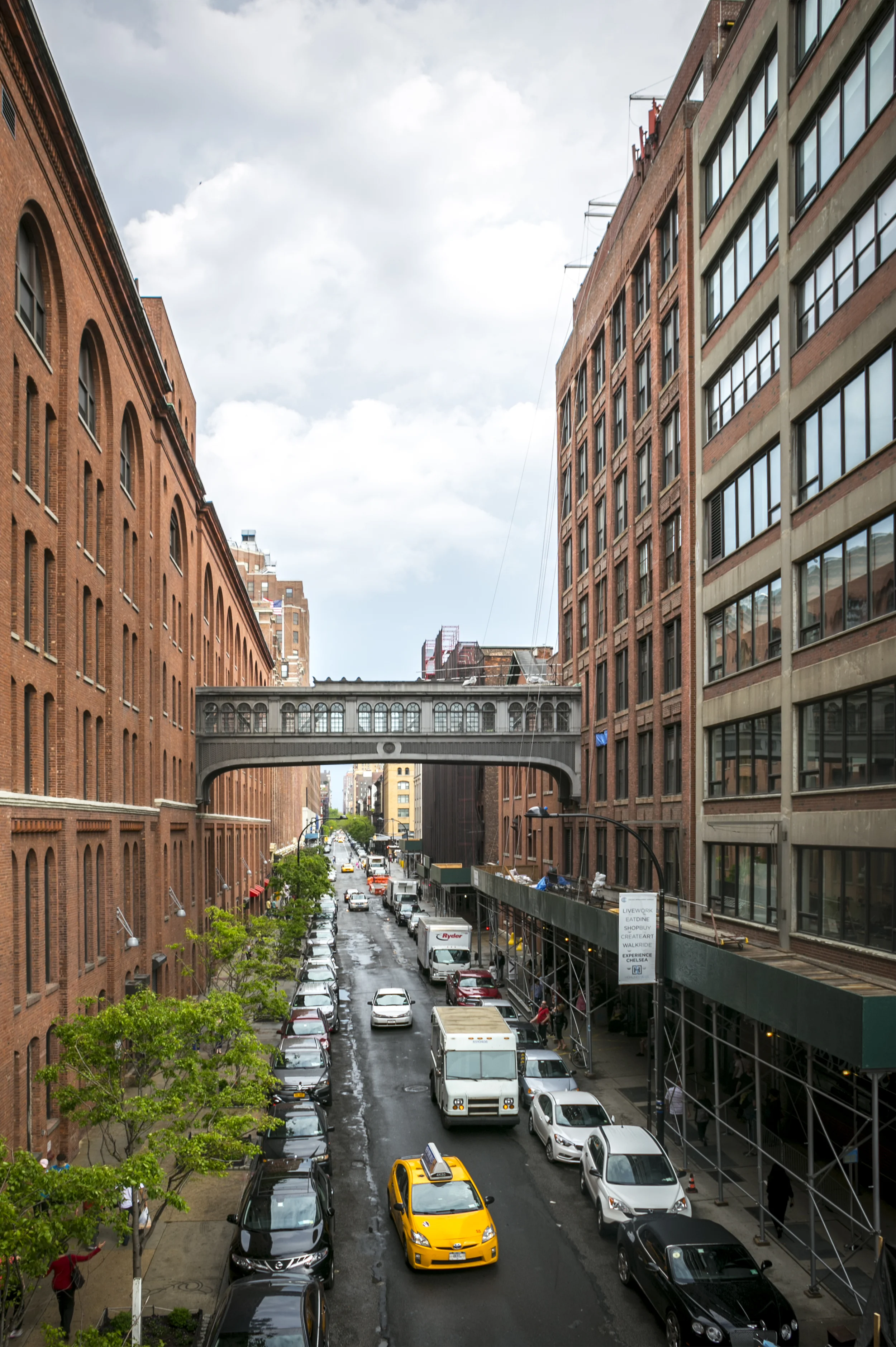009 Breezeway.jpg