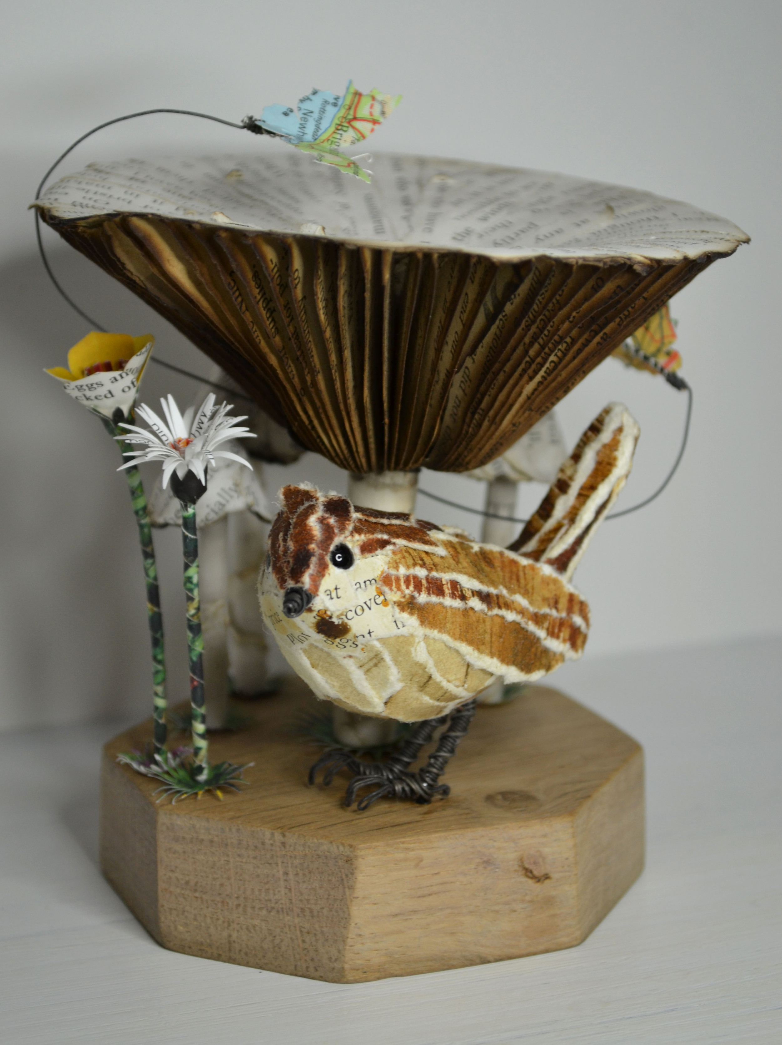 Wren & Foliage
