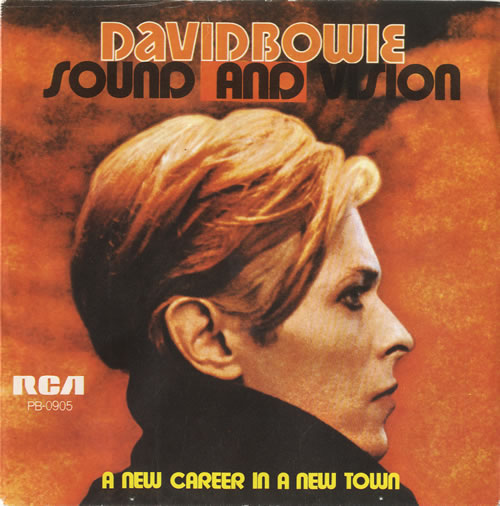One of the greatest Bowie singles in unique Holland sleeve.