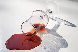The Act of Spilling Things and the Making of a Mess
