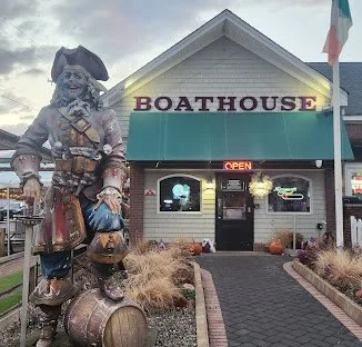Boat house!