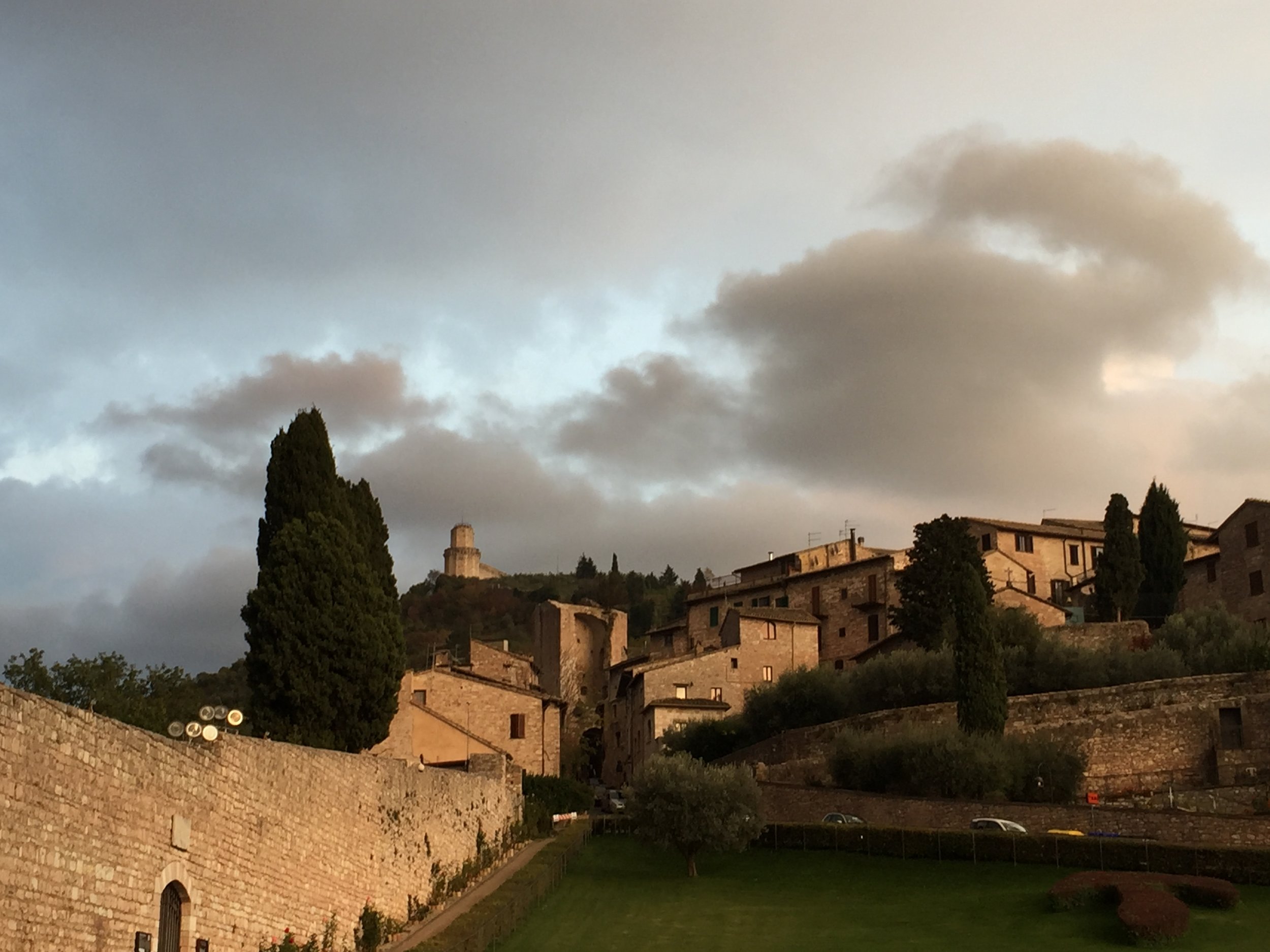  Assisi: you could find religion there in the clouds. 