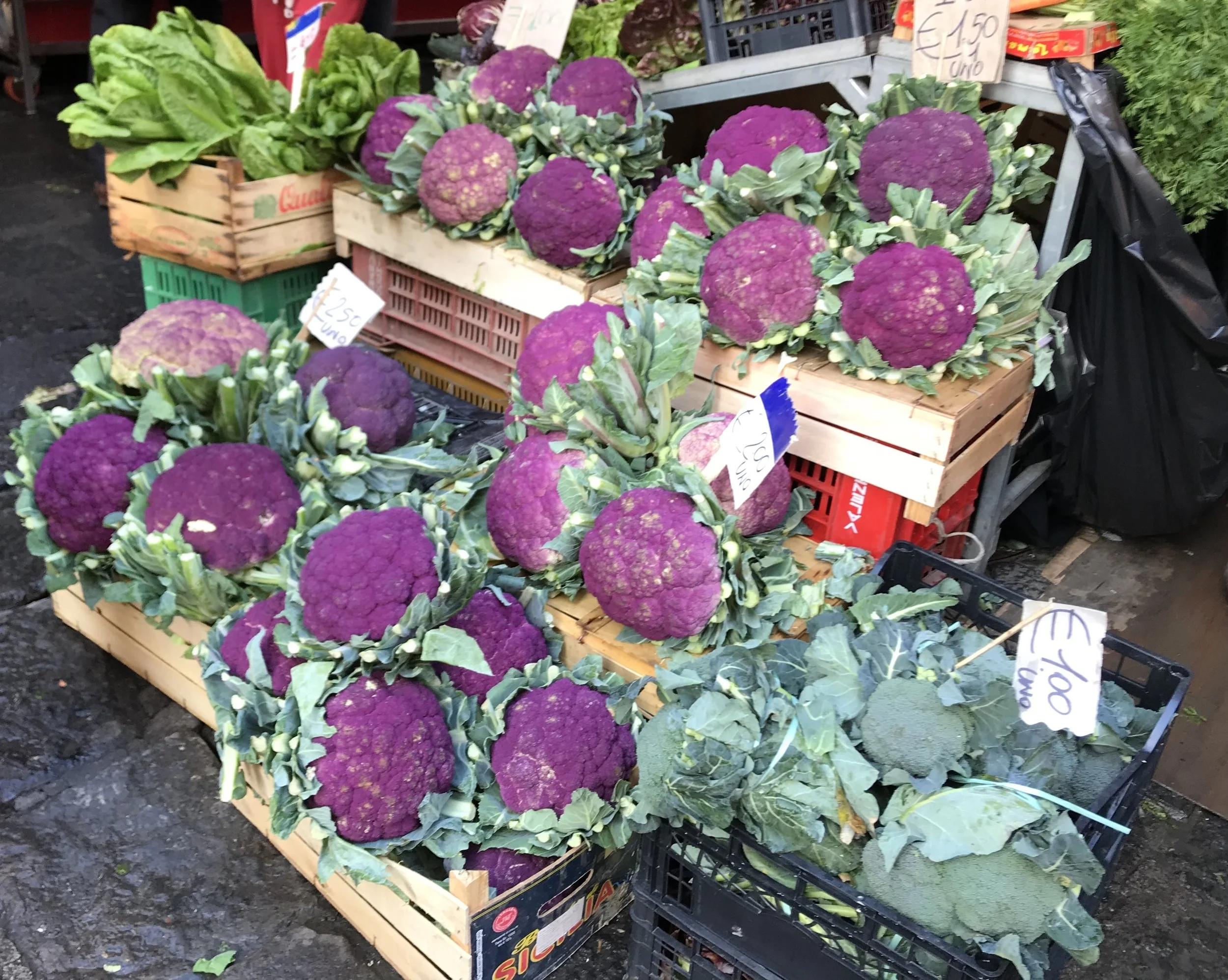 And what about these purple cauliflower? Almost too pretty to eat, but I managed. 