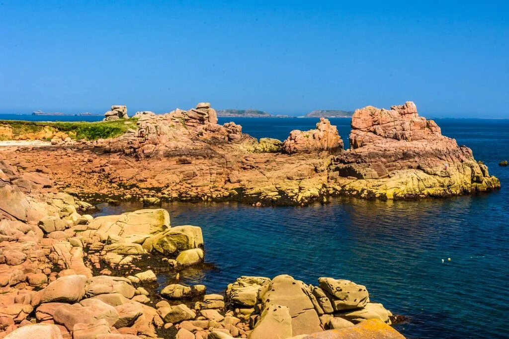 When you are done staring at the rocks, you can just take in the colors of the water. Photo credit to Peter. Beautiful.