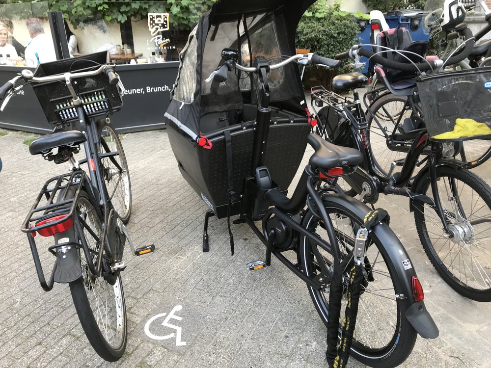  Here’s an example of  The Bad . I notice that lots of folks park in the handicapped zone. That’s because they are always in a rush to get to important things like a breakfast date with their friends. Is this a Dutch thing or a people thing? 