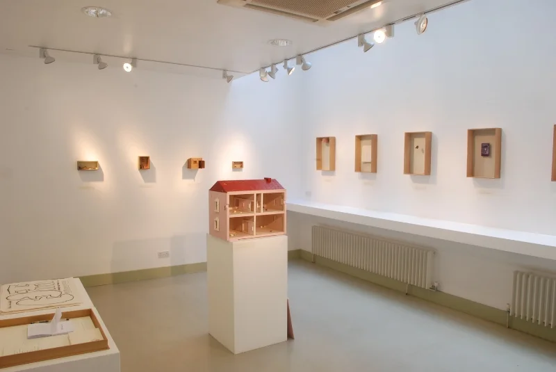 Dolls house2.JPG