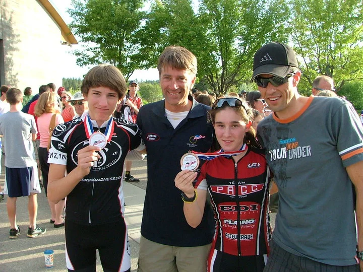 35797_412582015137_4398430_n.jpg