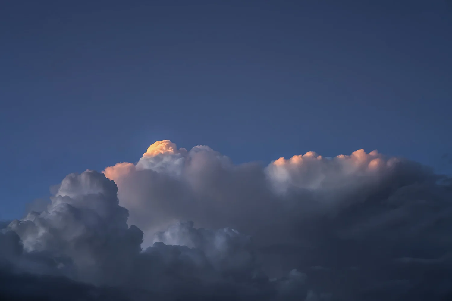 RB 17 06 21 20 52 NUAGES DU VINGT JUIN  PP copie.jpg