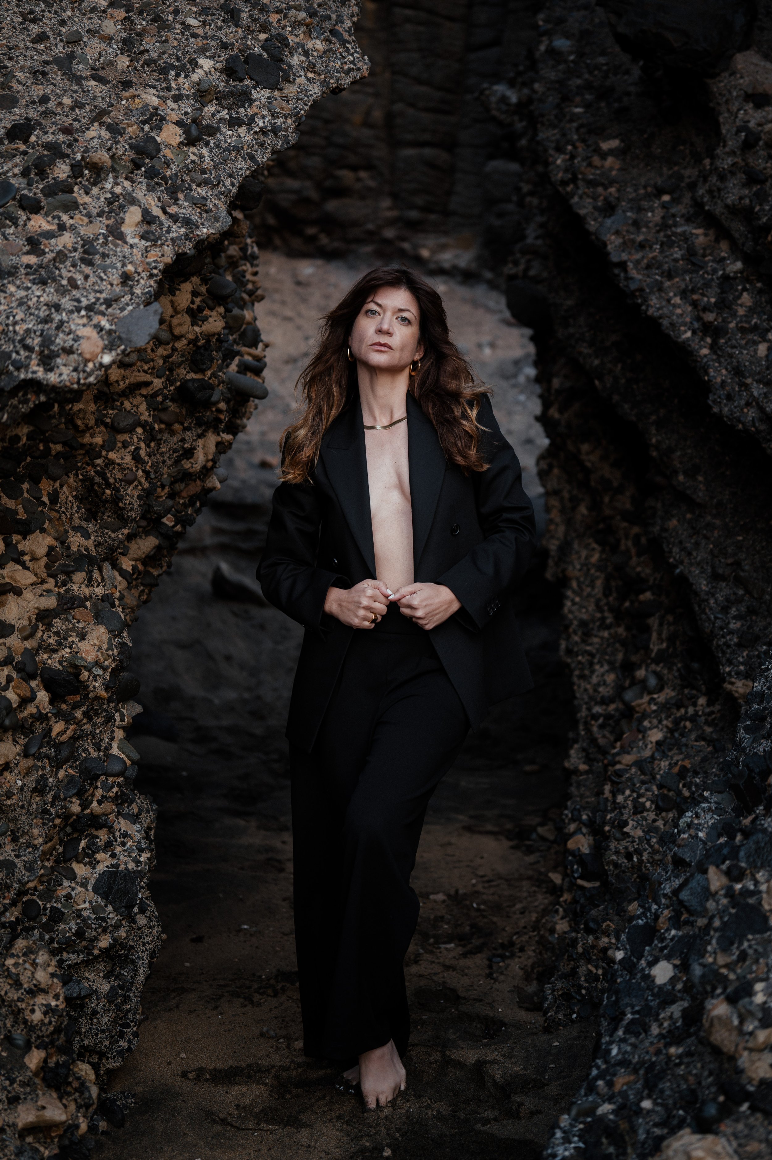 27 - 241126_SuitBlack-192030.jpg